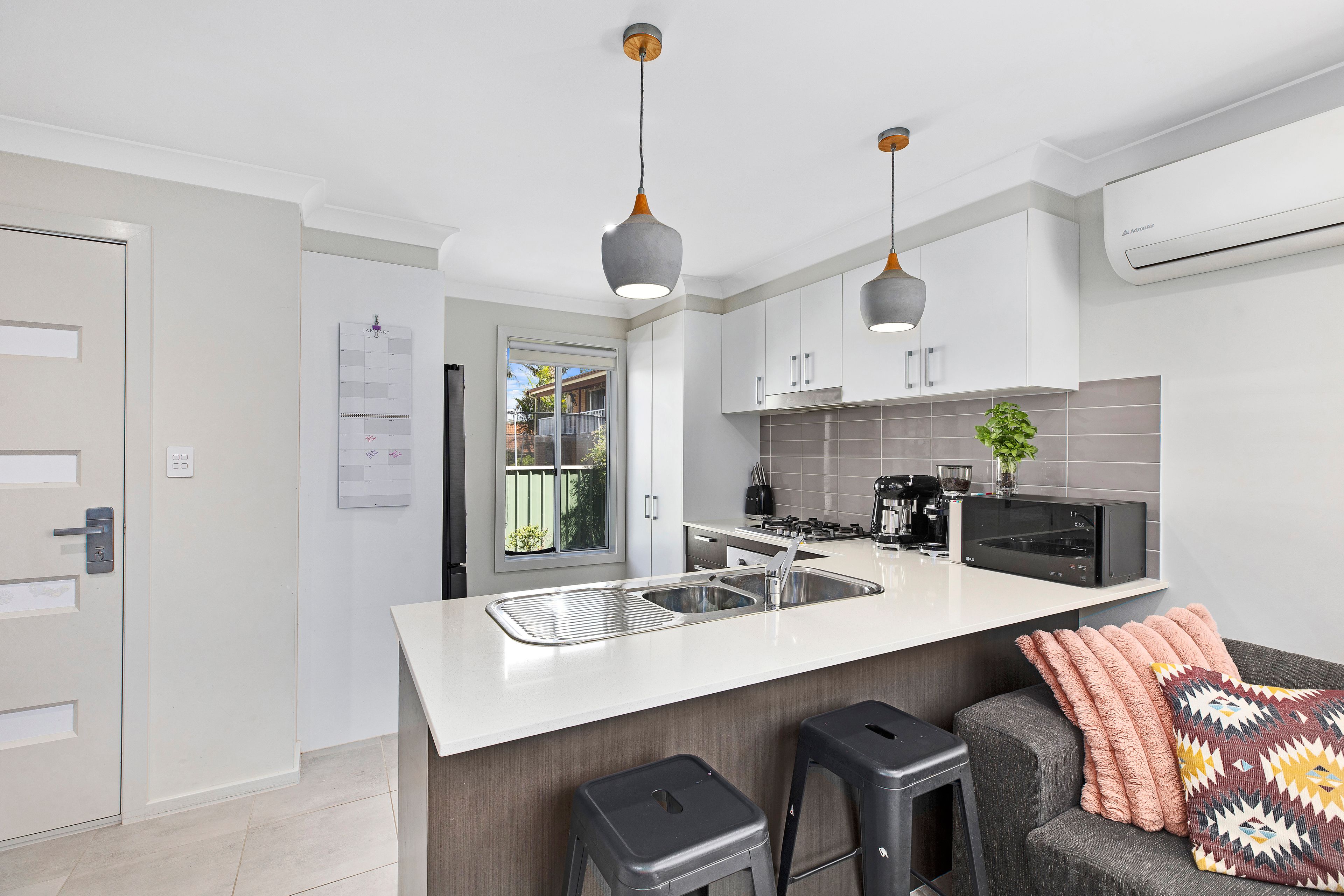 2/5 Ashton Avenue, The Entrance, NSW 2261