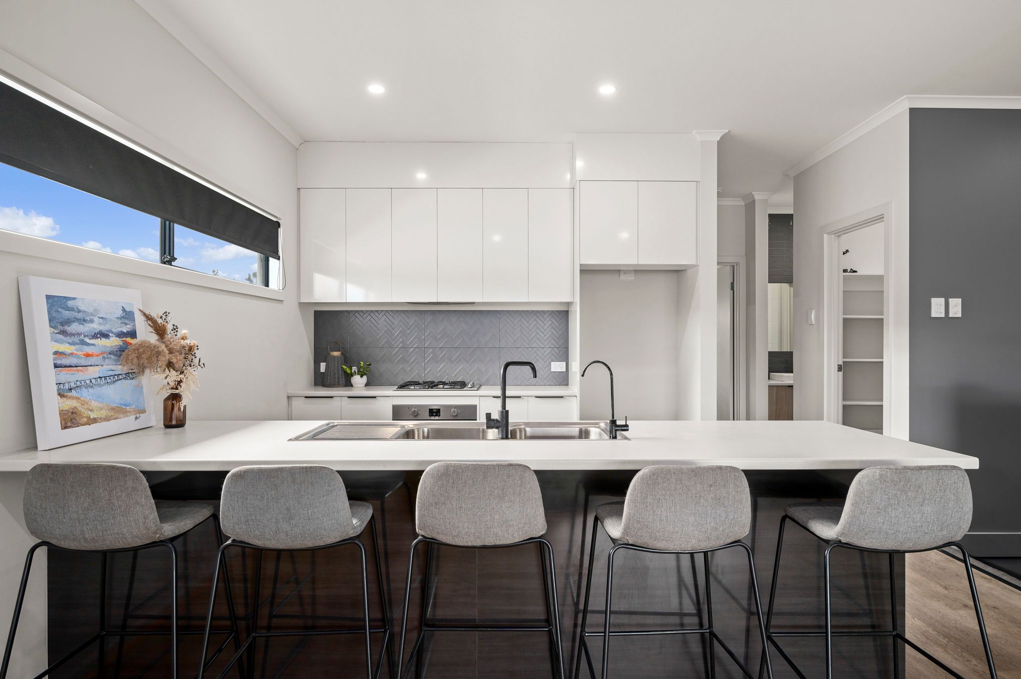 10 Roy Terrace — photo 14 of 30