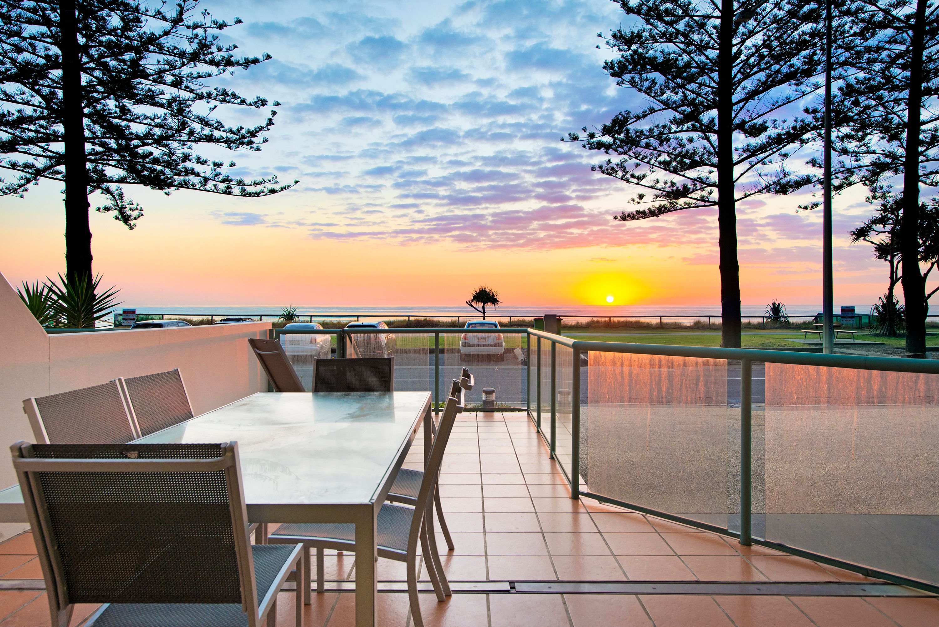 28 Marine Parade, Miami QLD 4220