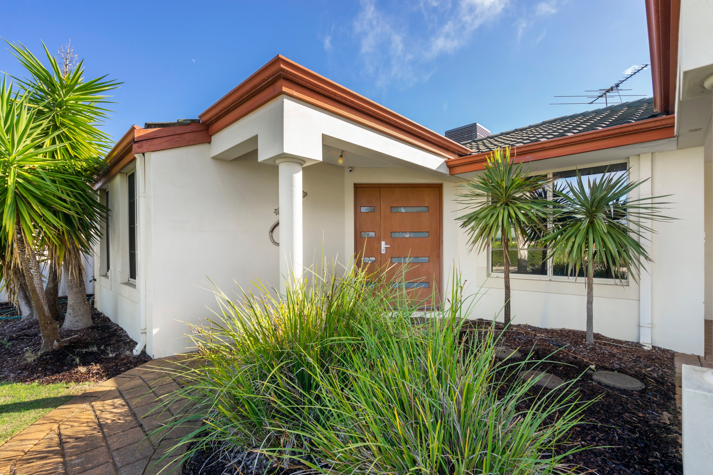 53 Parella Court, Bennett Springs, WA 6063