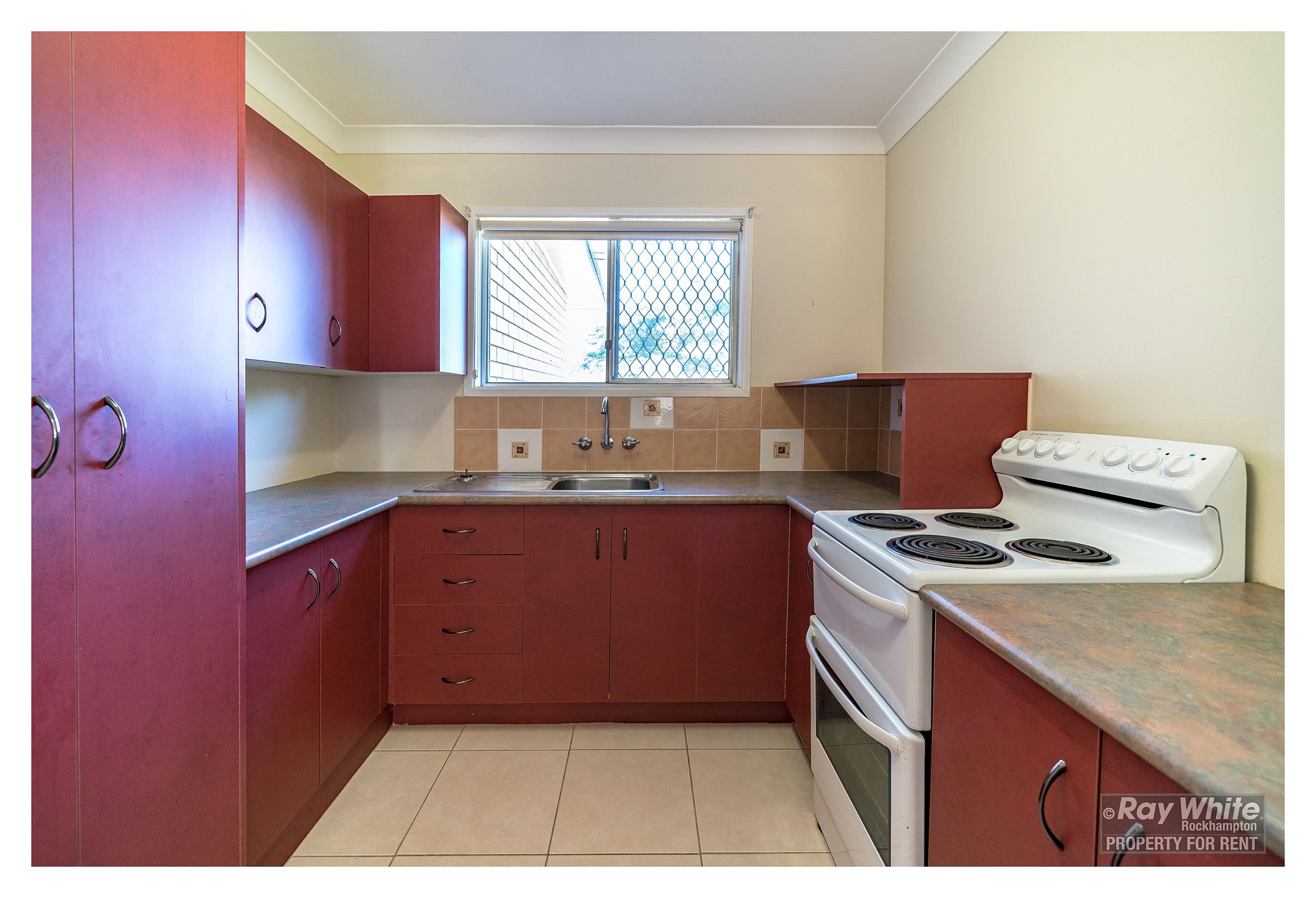 2/2 Haig Street, Wandal, QLD 4700