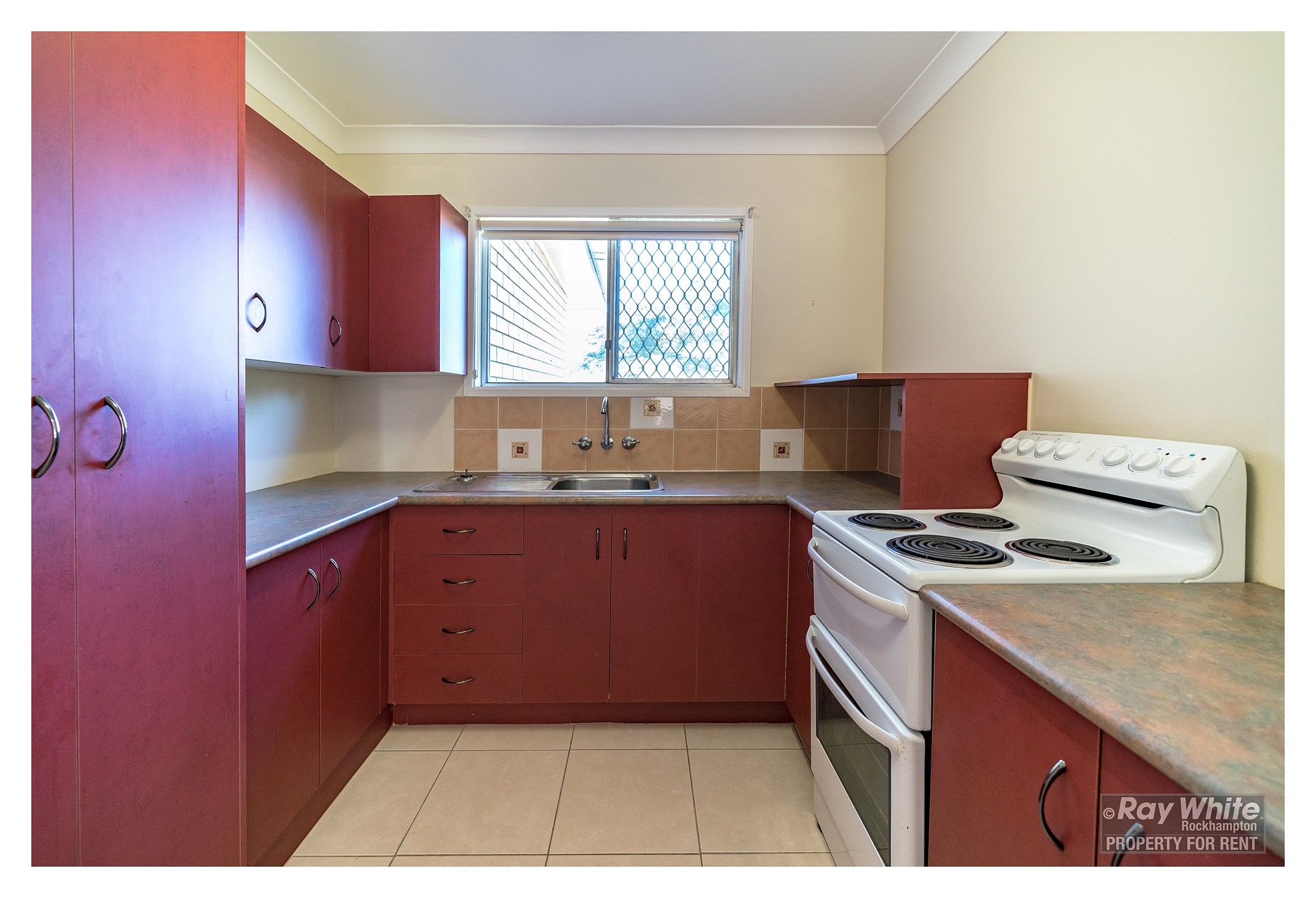 2/2 Haig Street, Wandal, QLD 4700