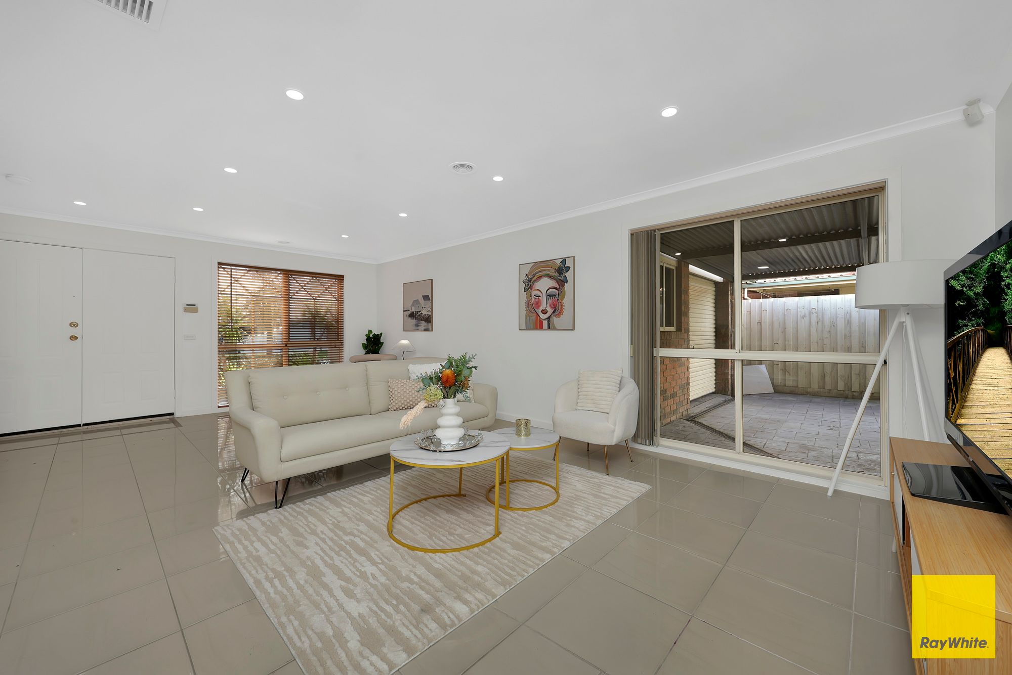 17 Thames Way — photo 5 of 17