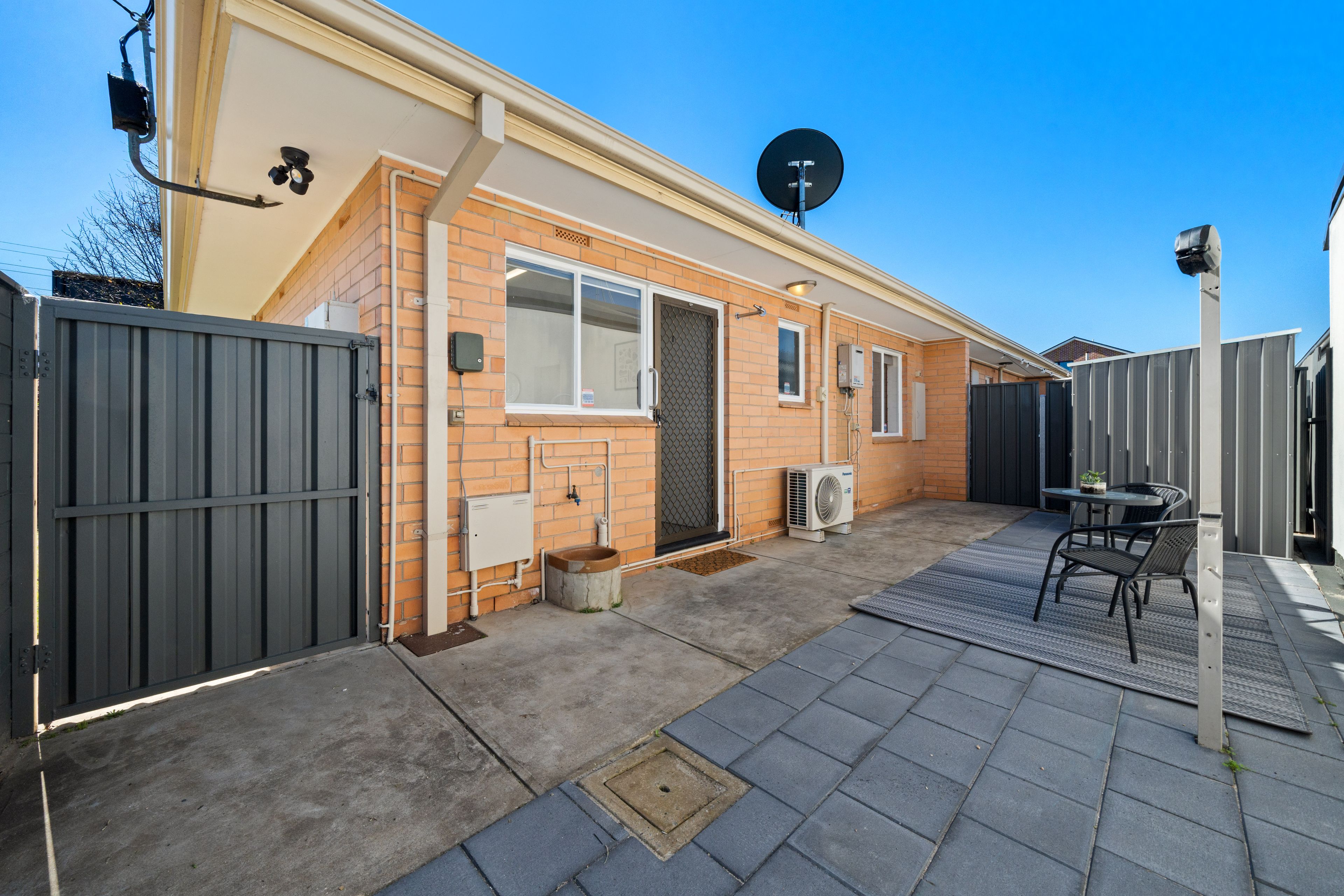 1/37 Dampier Avenue — photo 15 of 21