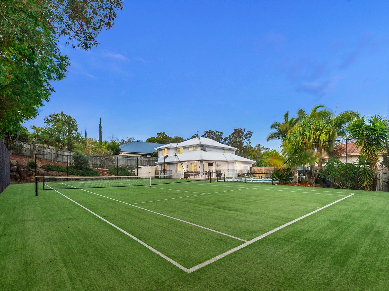 77 Corvus Drive, Cashmere, QLD 4500