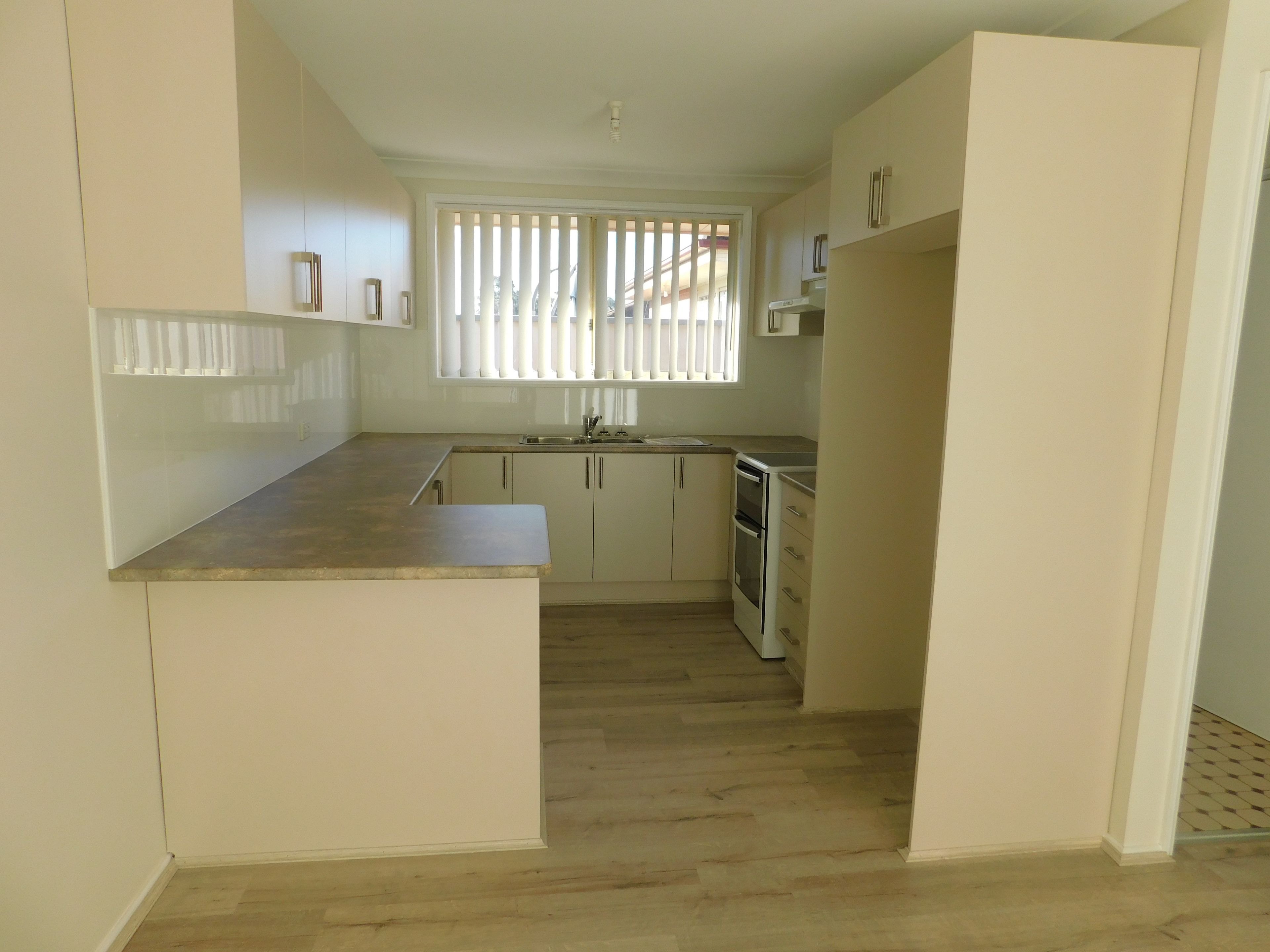 14 Budgerigar Street, Green Valley, NSW 2168