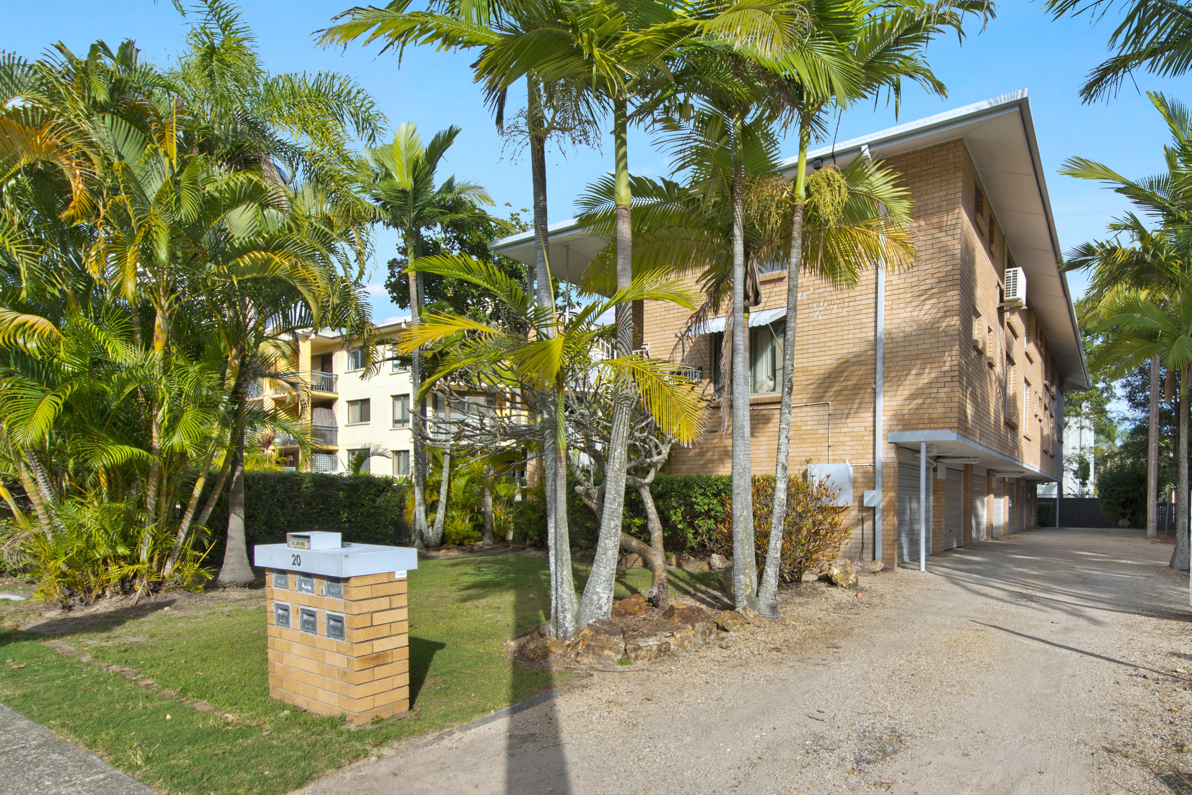 20 Genoa Street, Surfers Paradise QLD 4217
