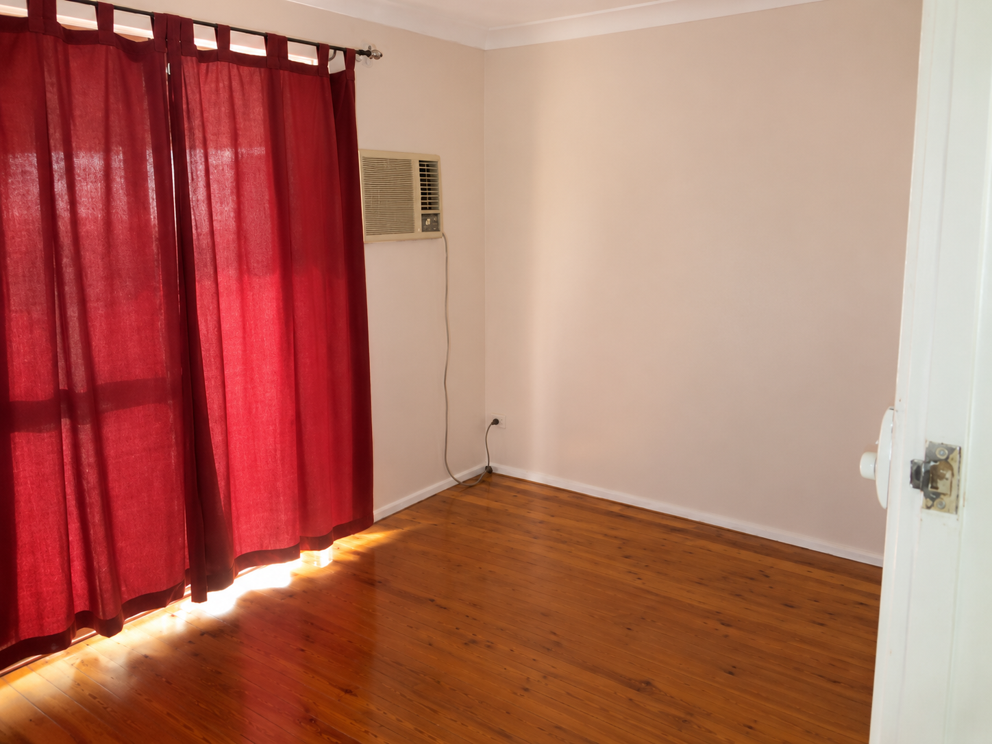 35 & 37 Brooker Street — photo 24 of 25
