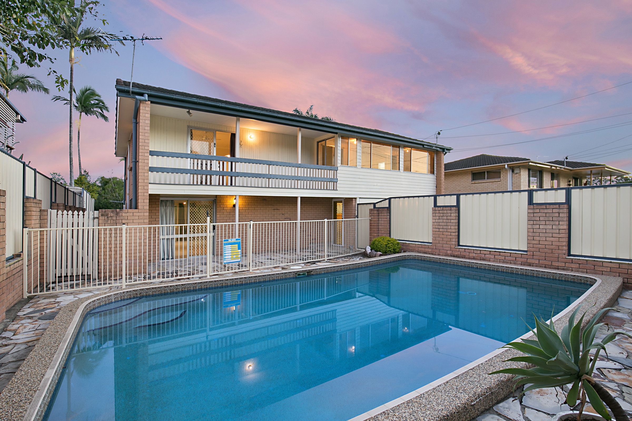 9 Camelot Street, Underwood, QLD 4119
