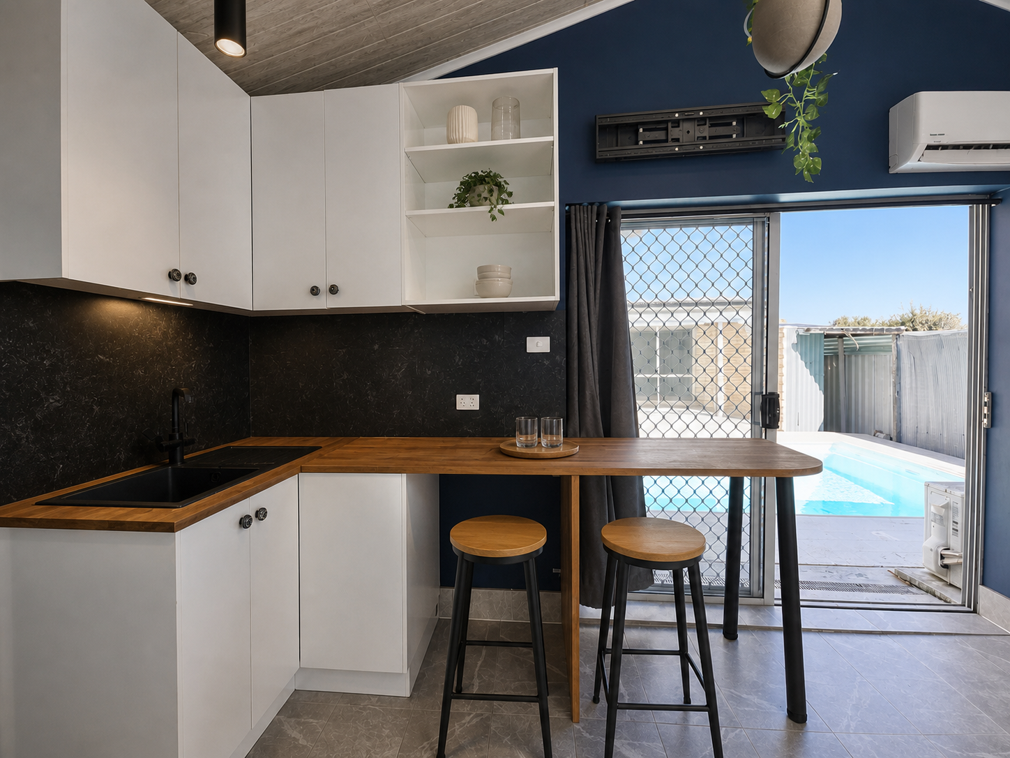11 Bali Street — photo 15 of 25