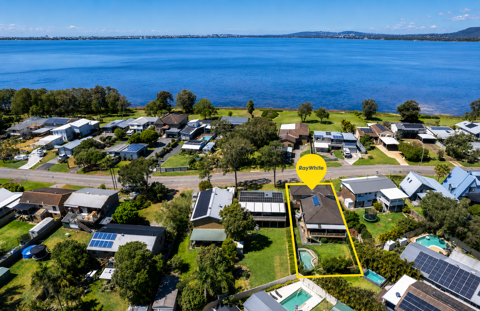 92 Aloha Drive — photo 4 of 19