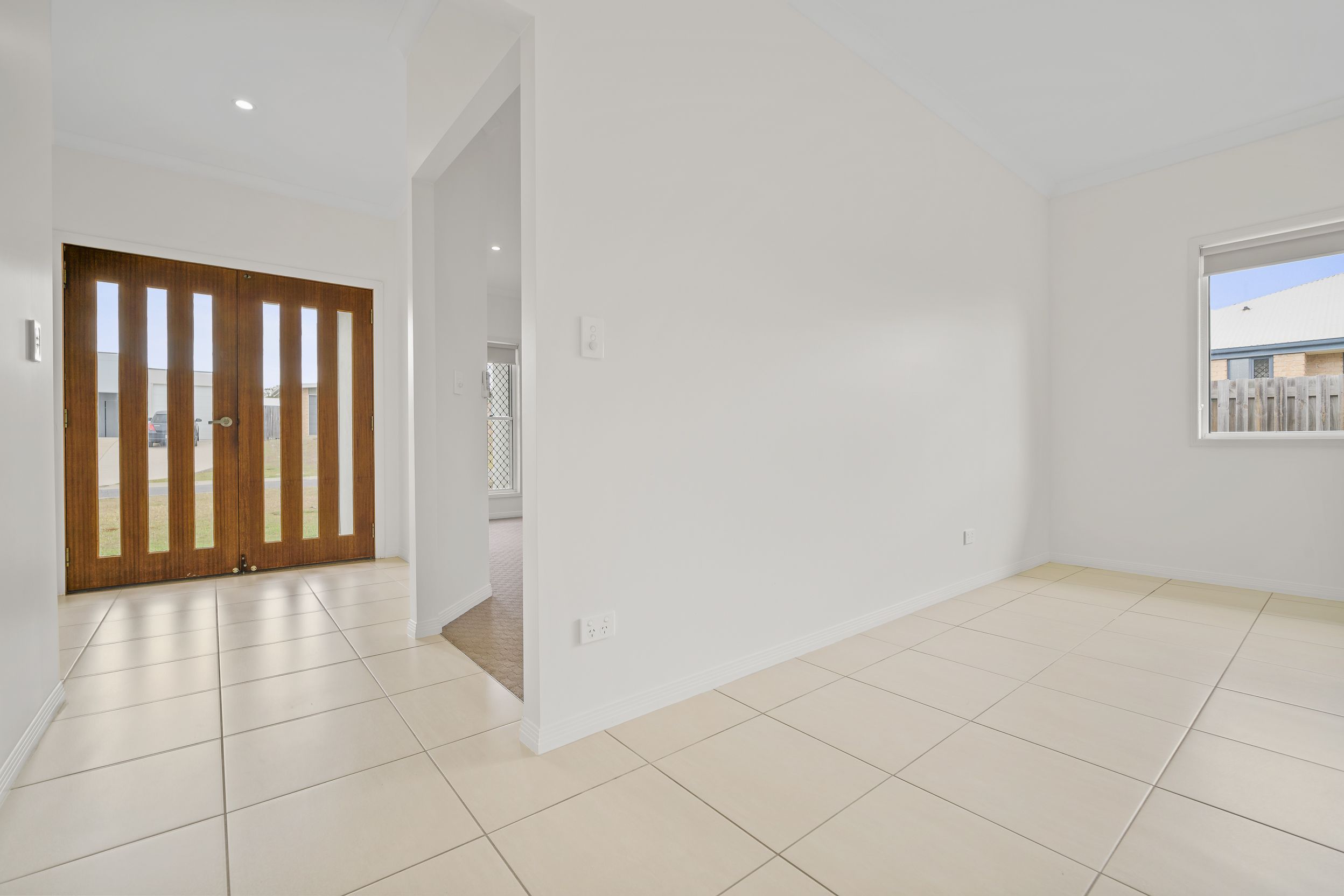 16 Bellbird Circuit, New Auckland, QLD 4680