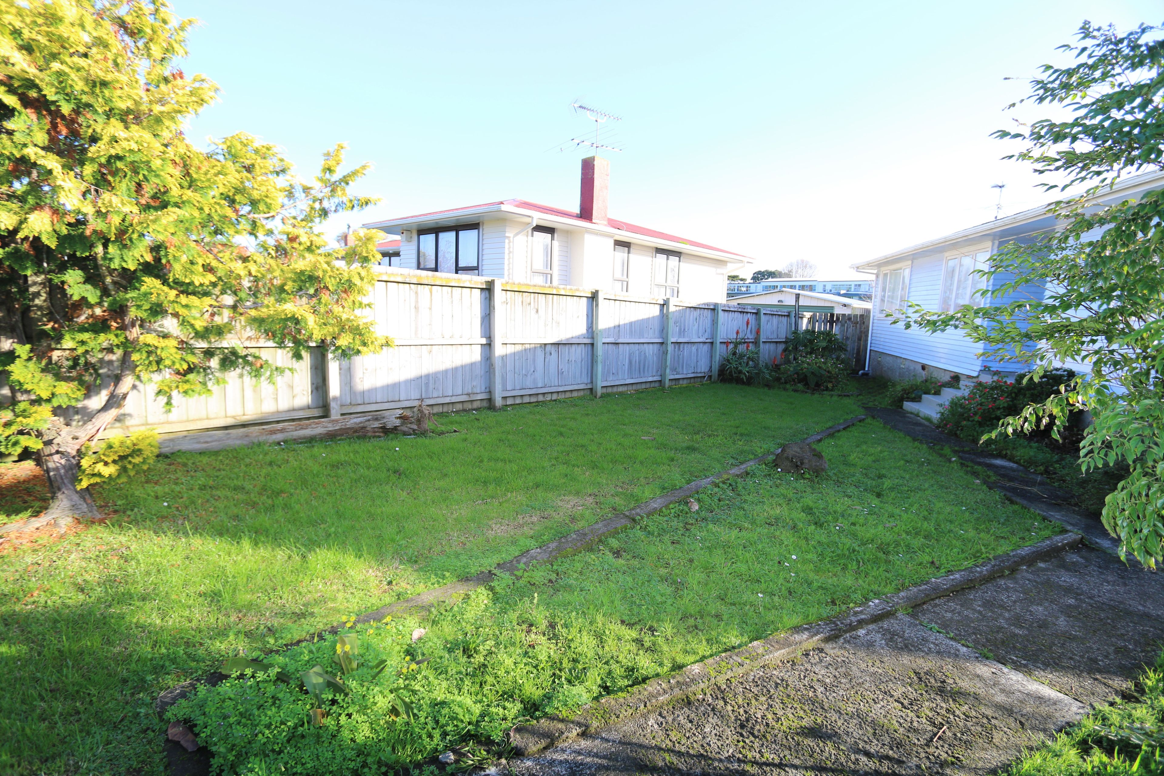 32 Tarata Crescent, Mangere Bridge, Manukau City