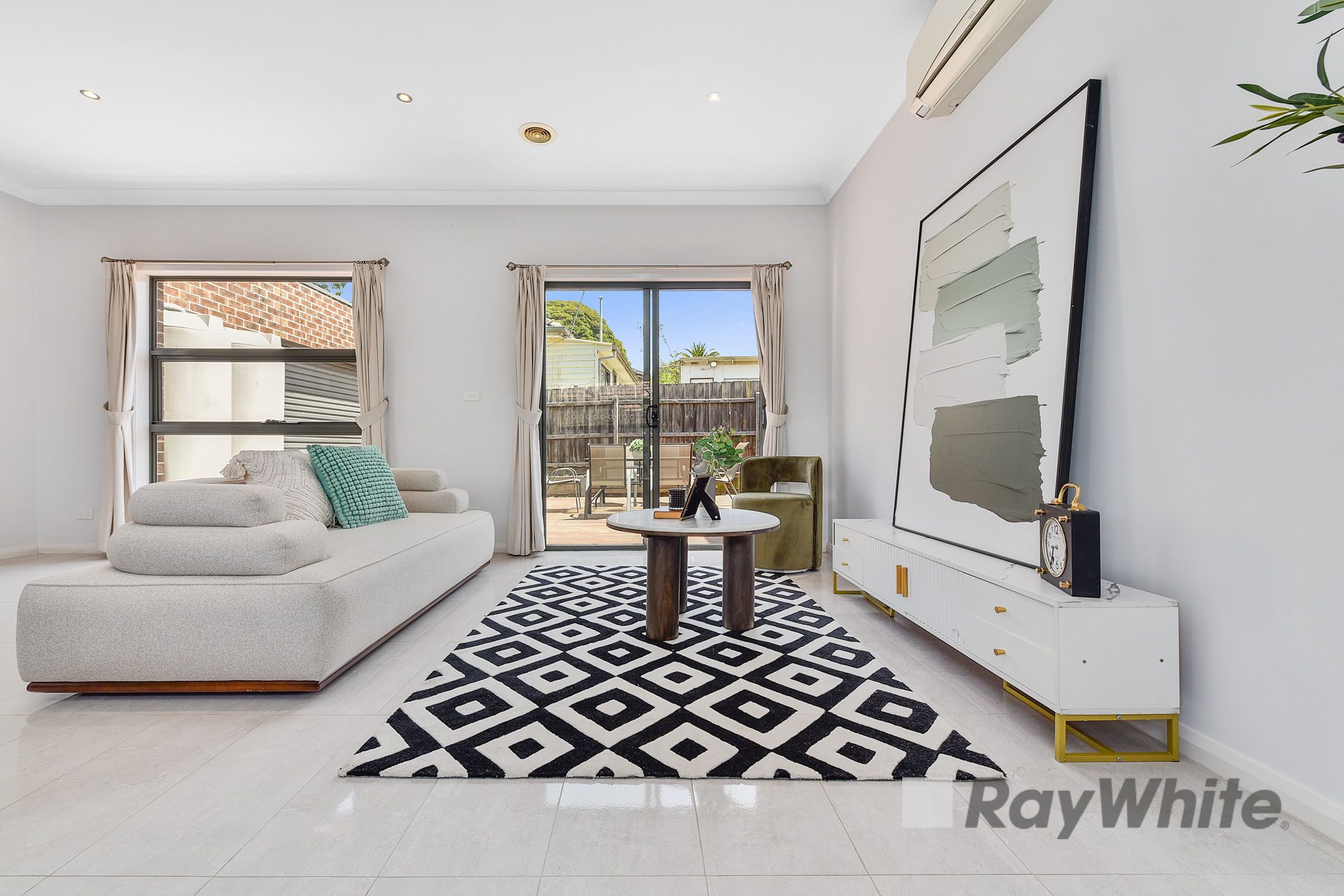 1/7 Seventh Avenue, Dandenong, VIC 3175