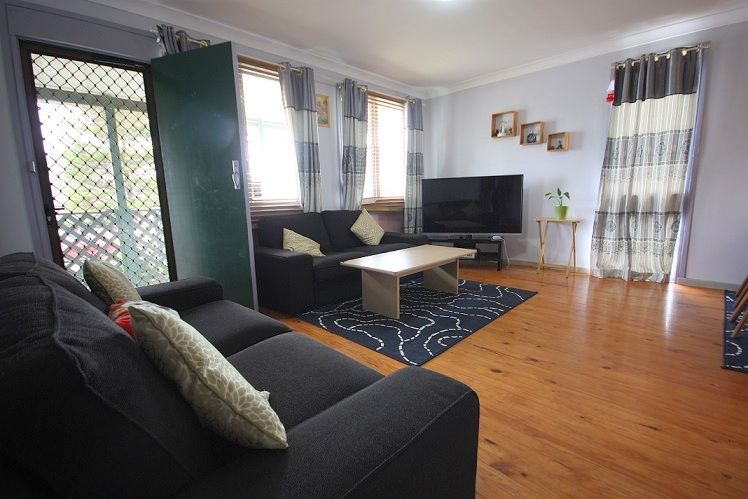 71 Grevillea Crescent, Macquarie Fields, NSW 2564