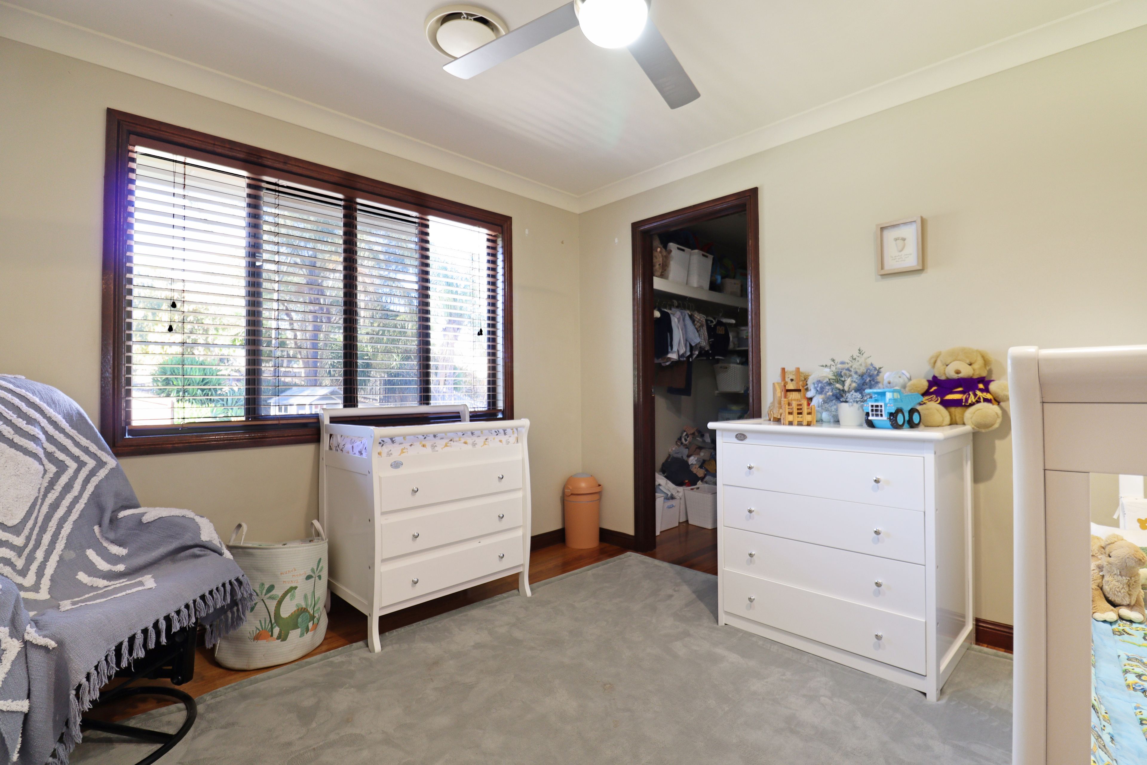 10 Michael Drive — photo 14 of 23