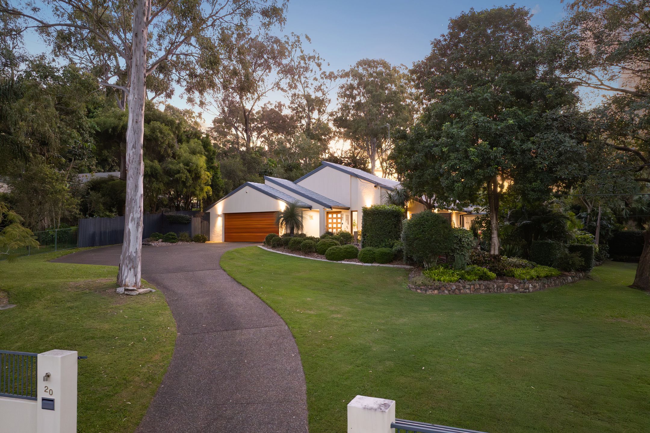 20 Derwent Avenue, Helensvale, QLD 4212