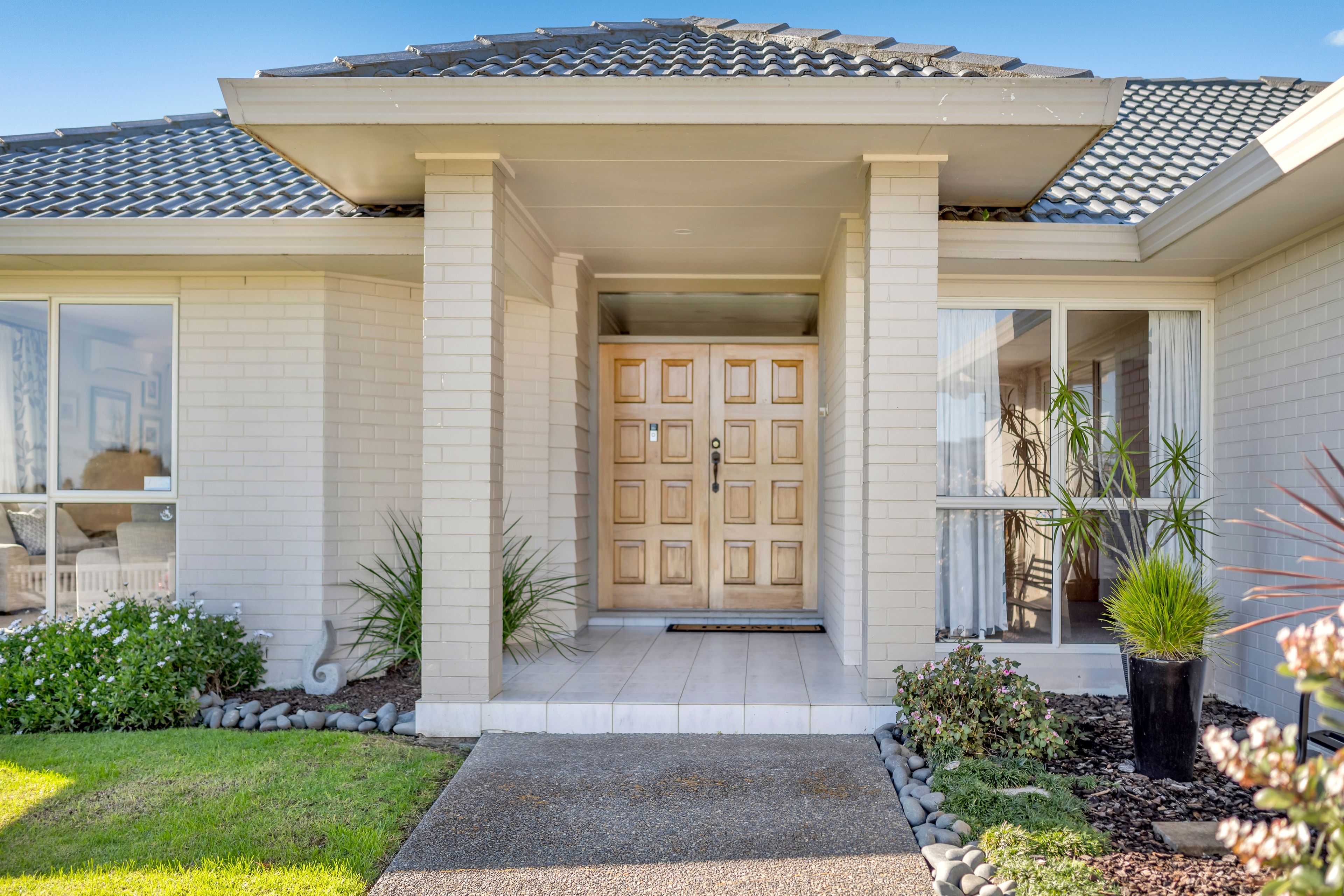 12 Woodgers Way, Somerville, Manukau City