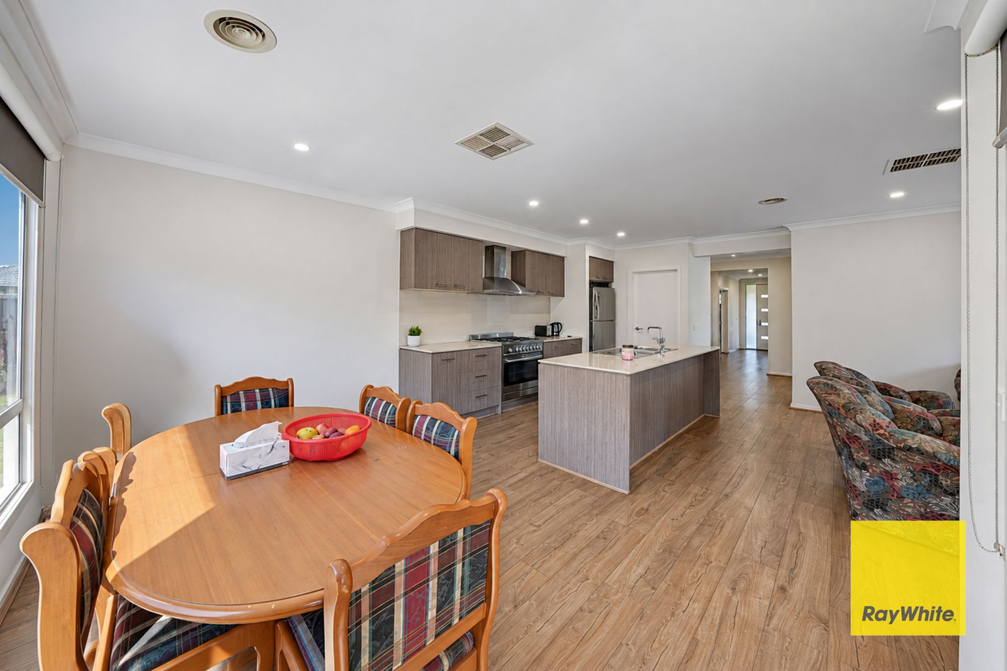142 Bonniebrook Road — photo 8 of 15