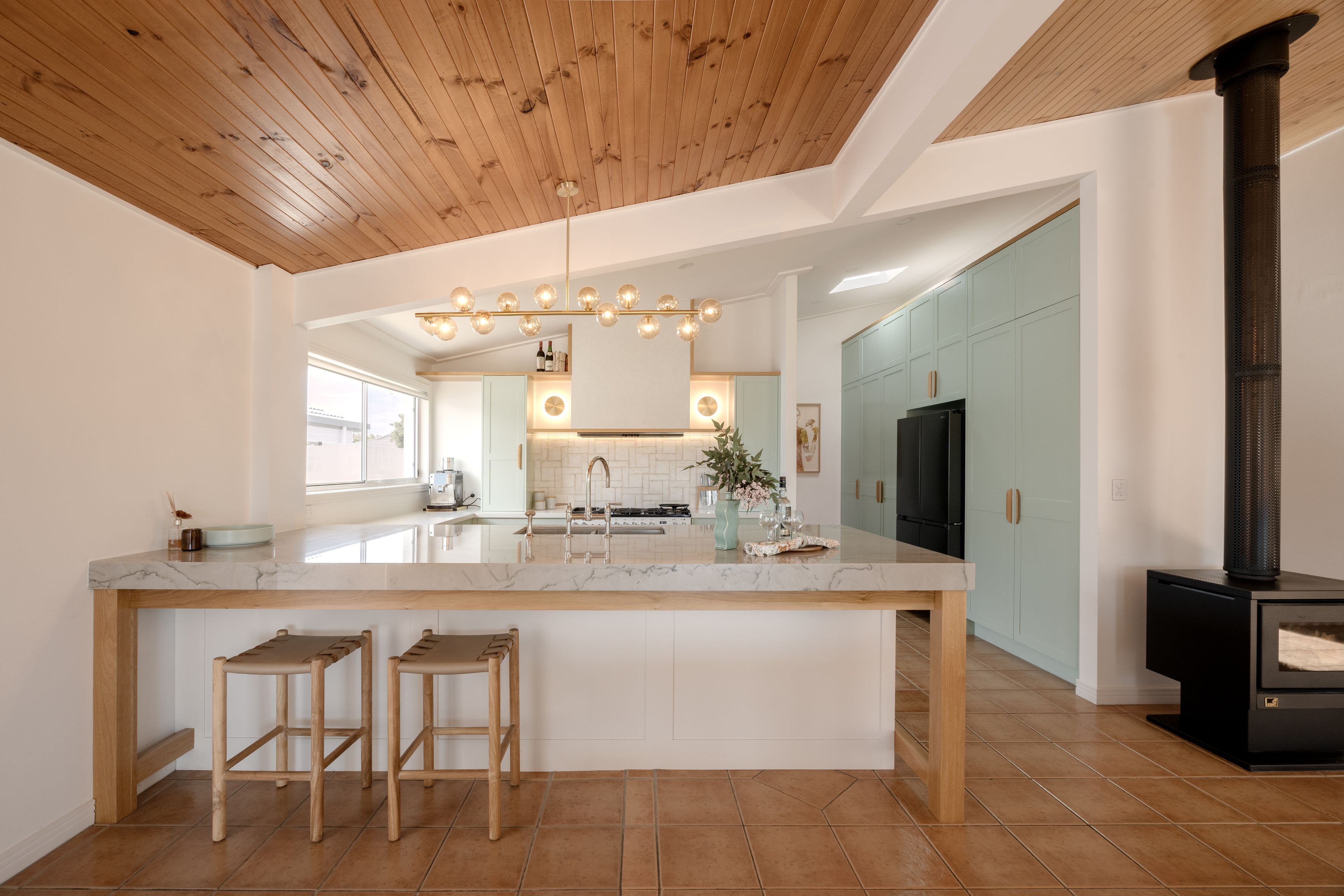 10 De Haviland Avenue — photo 10 of 25