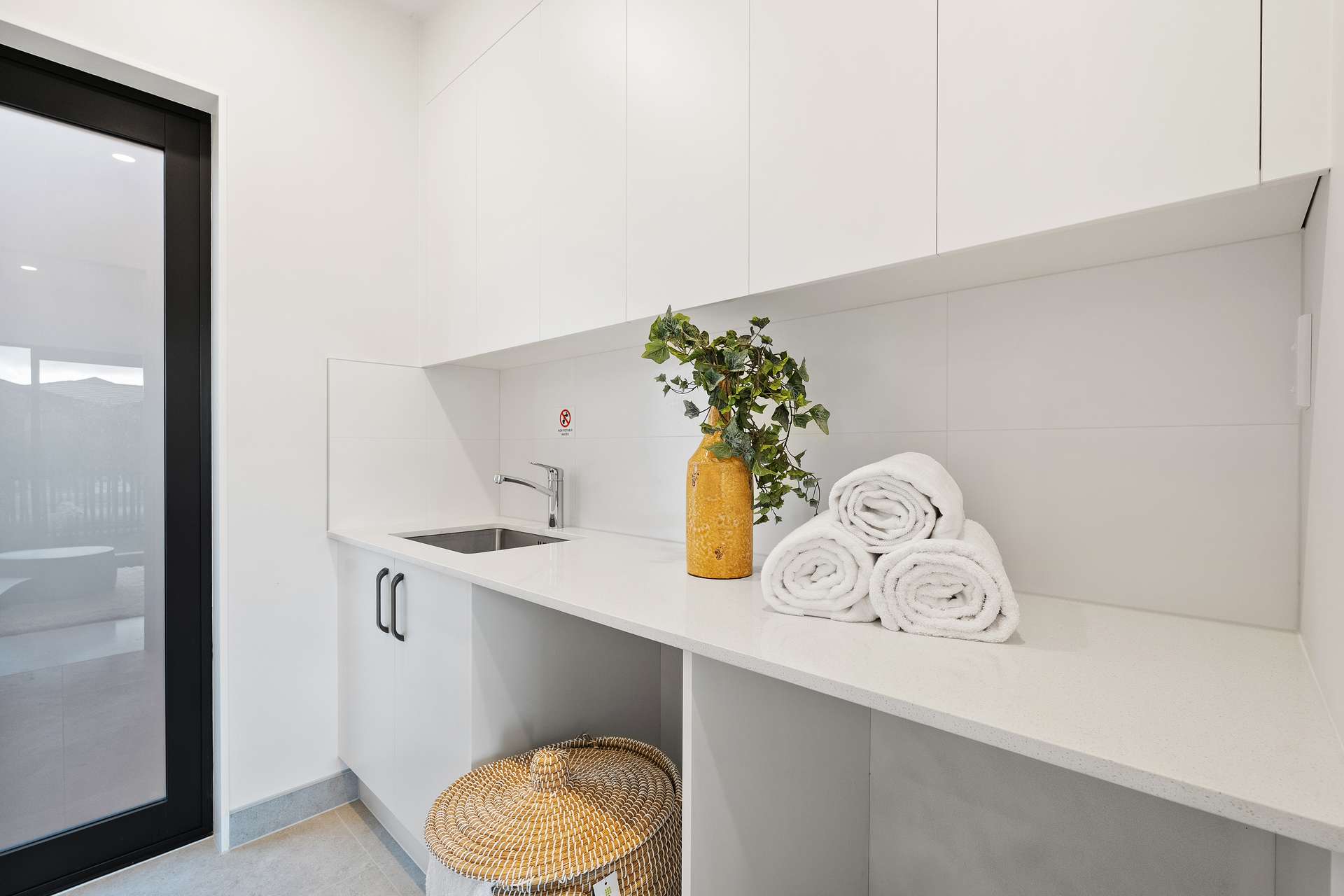 1 Smithson Street photo 12