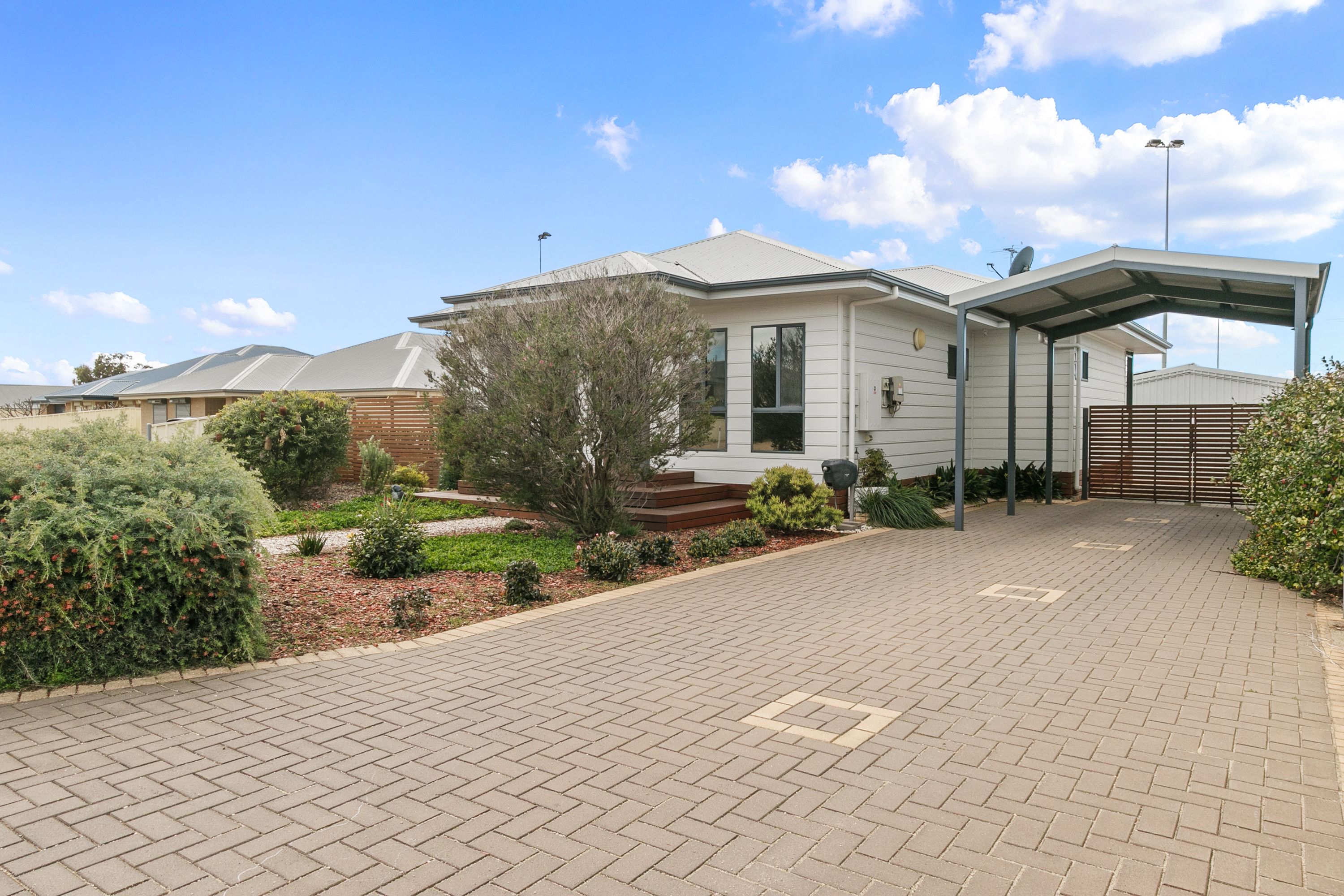 6 Blue Crab Court, Ardrossan, SA 5571