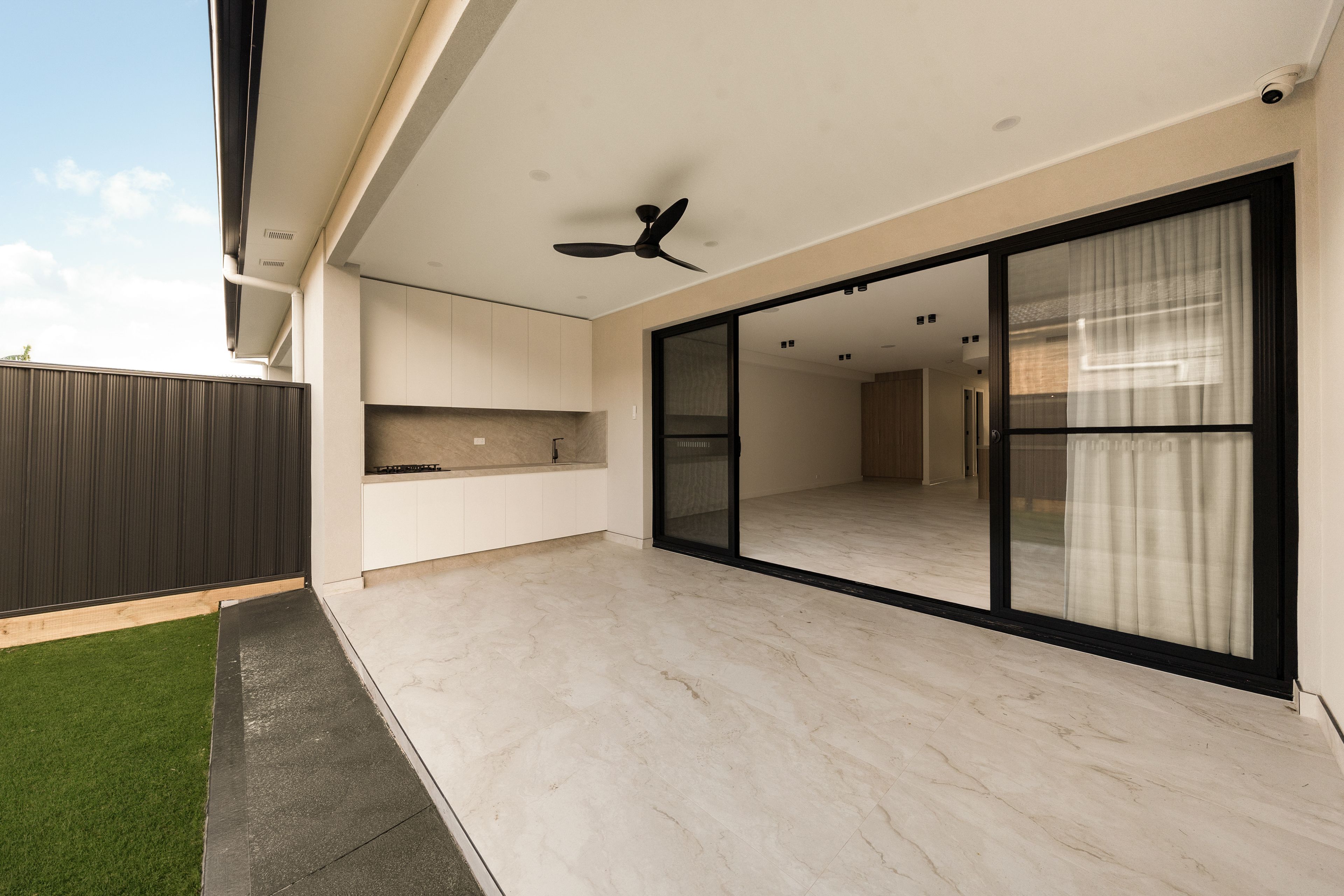18 Nile Street — photo 17 of 18