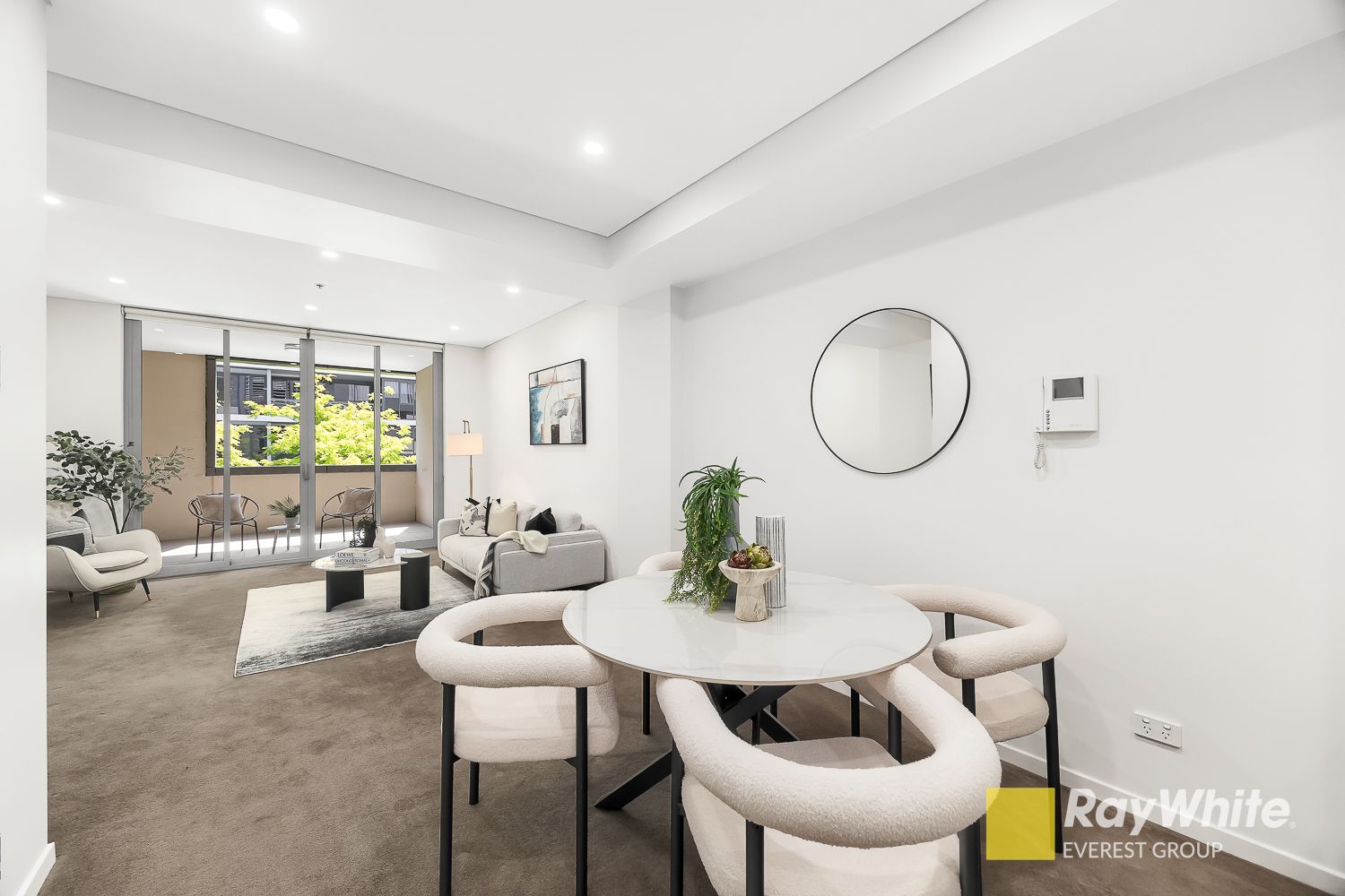509A/8 Bourke Street — photo 7 of 28