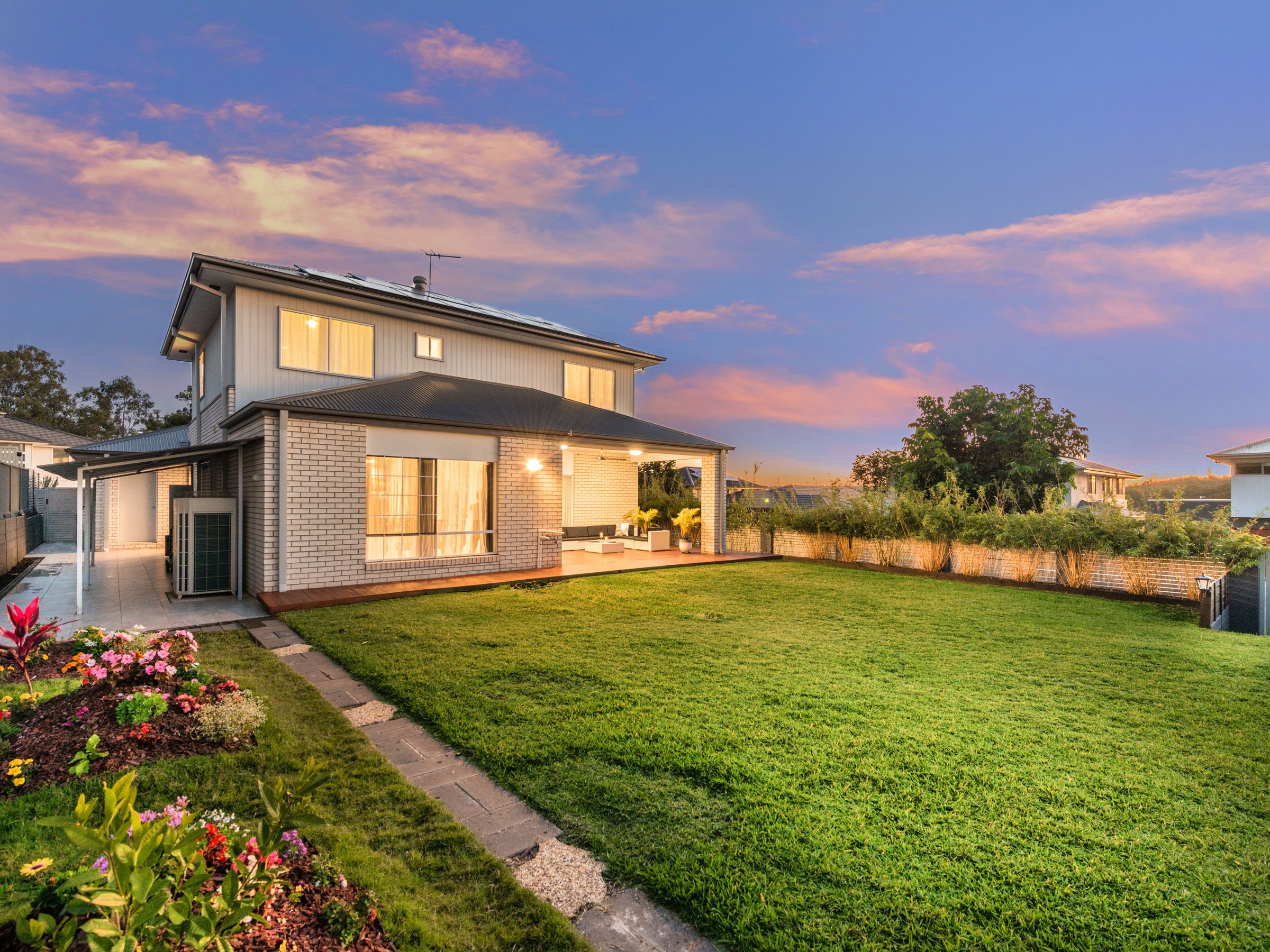 2 Scenic Street, Kuraby, QLD 4112