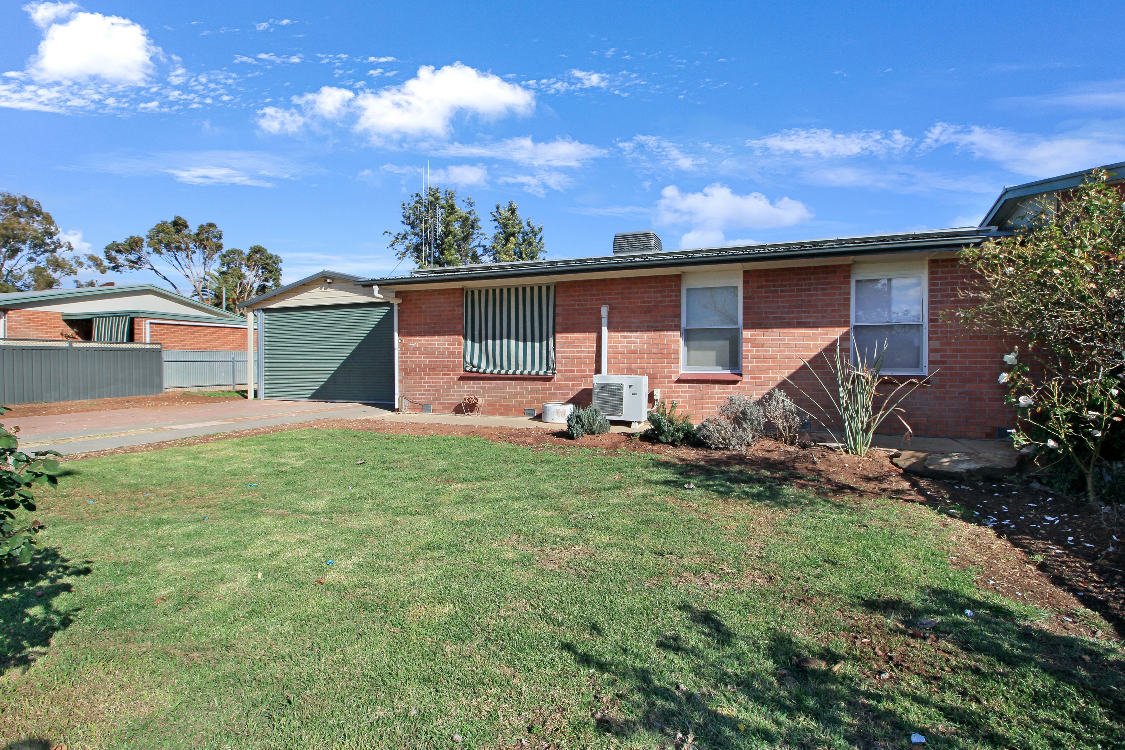 11 Myrtle Street, Renmark SA 5341