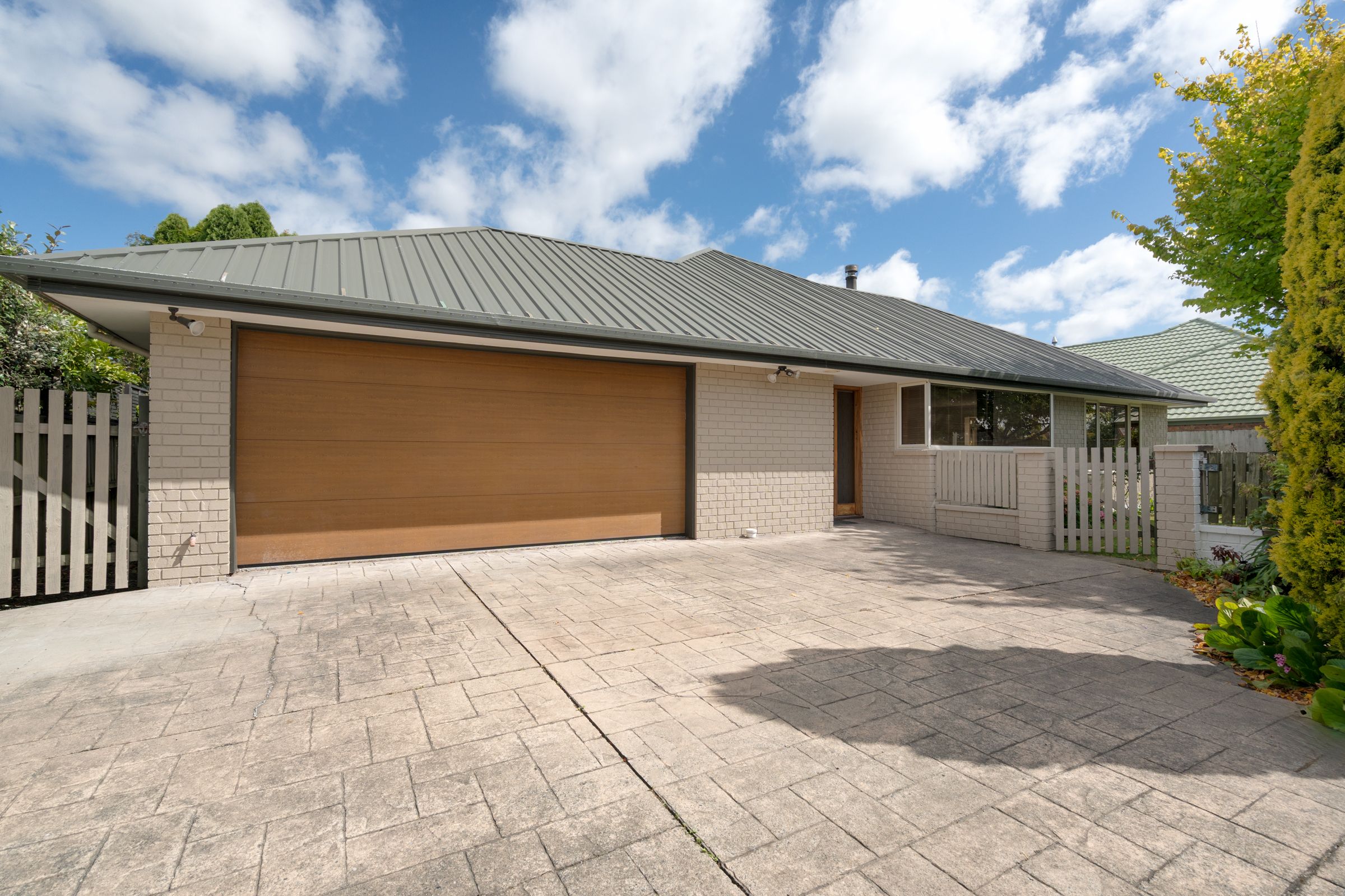 4 Penruddock Rise, Westmorland, Christchurch City