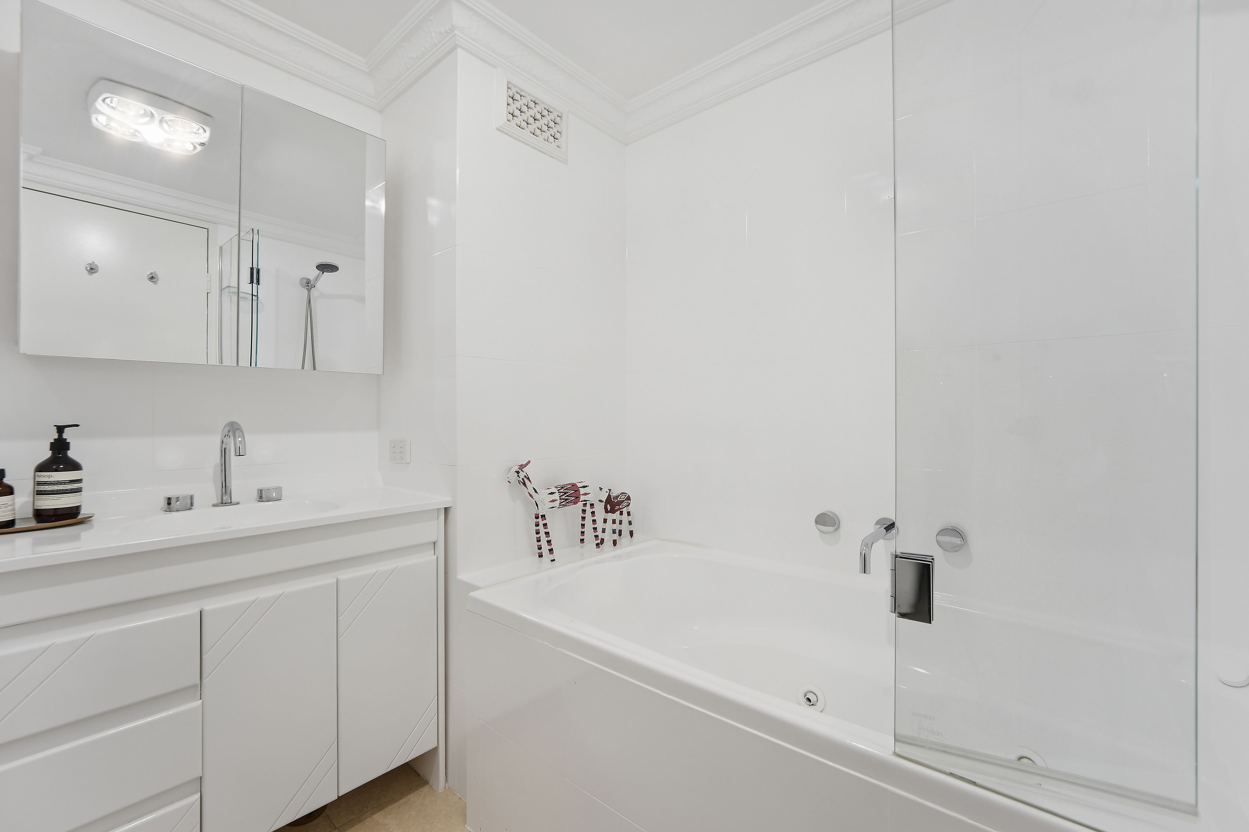 15/22-28 Wellington Street — photo 8 of 11