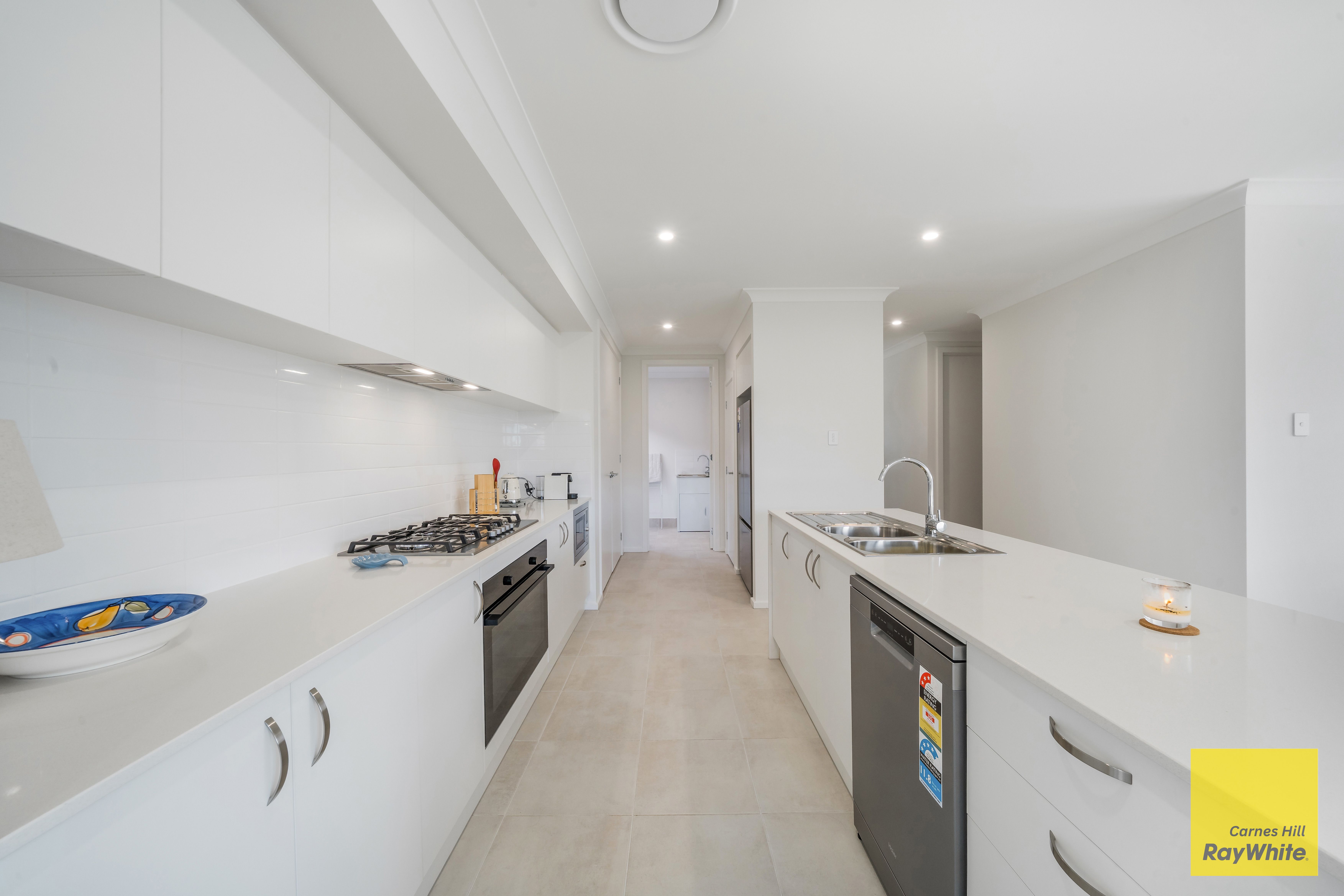 43 Aurora Street — photo 7 of 22