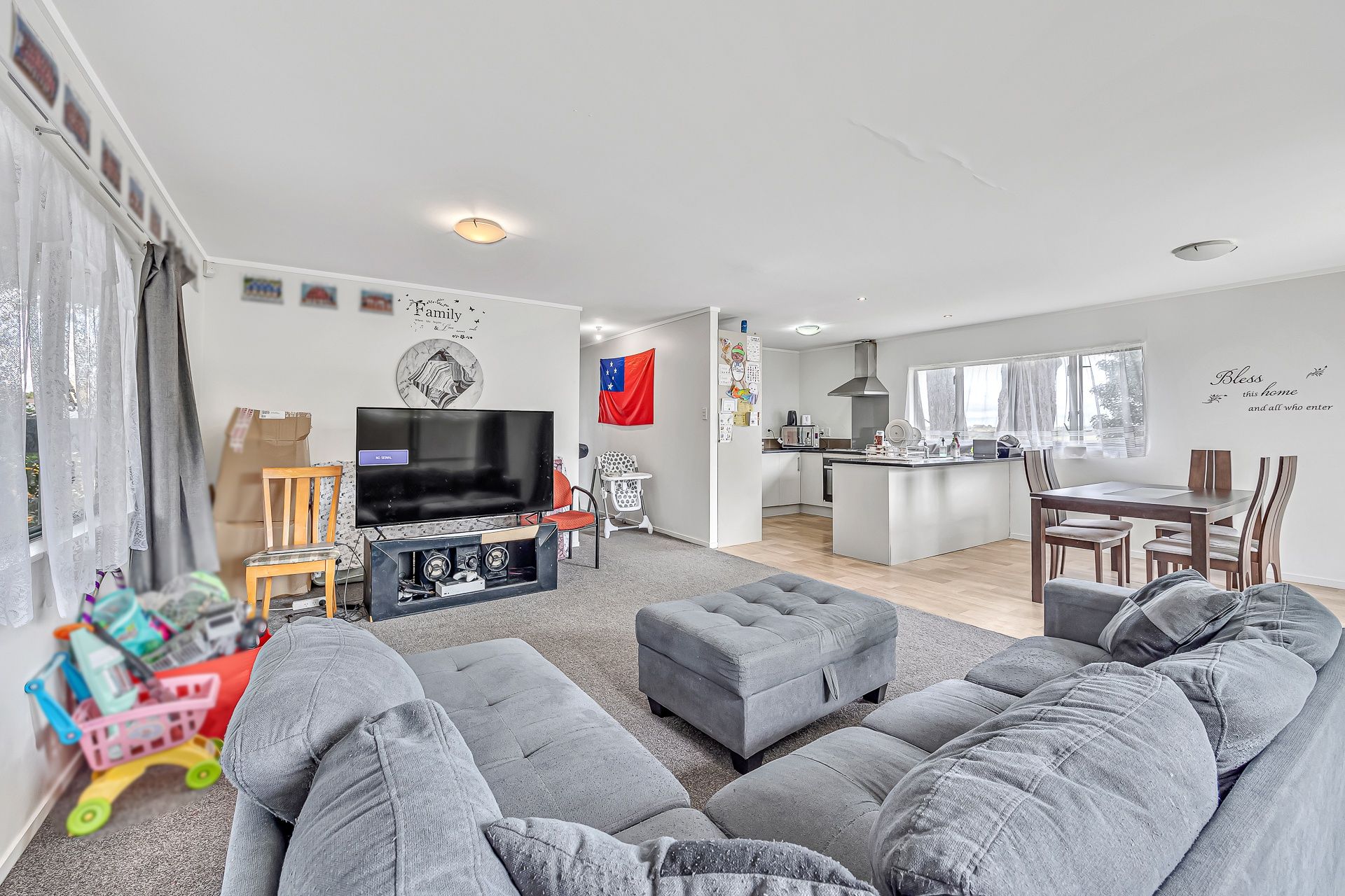 13A Volante Avenue, Wattle Downs, Manukau City