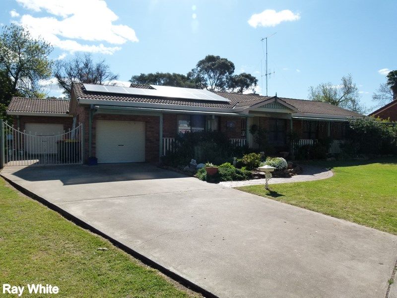 15 Chelsea Crescent