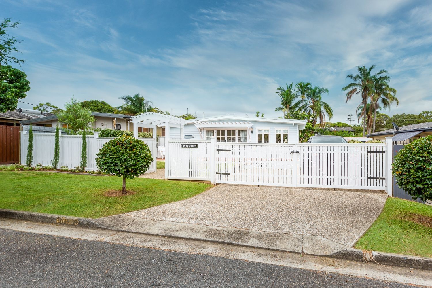 14 O'DOHERTY Avenue, Southport, QLD 4215