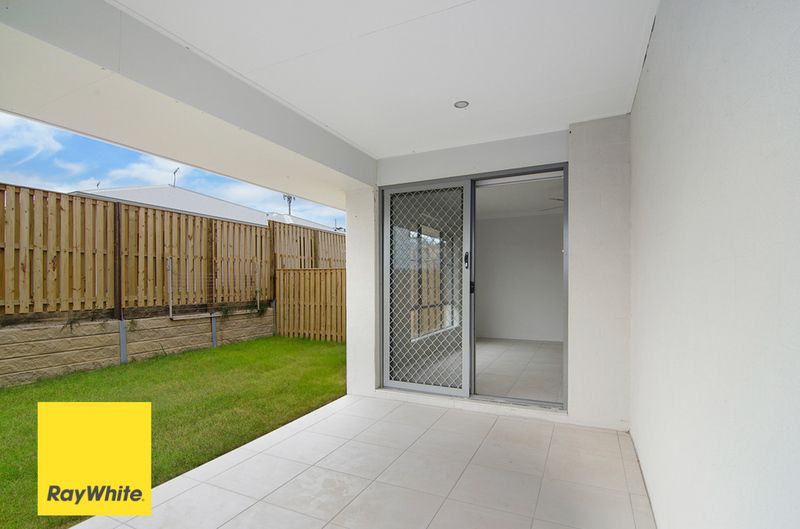 1/24 Giacco Street, Coomera, QLD 4209