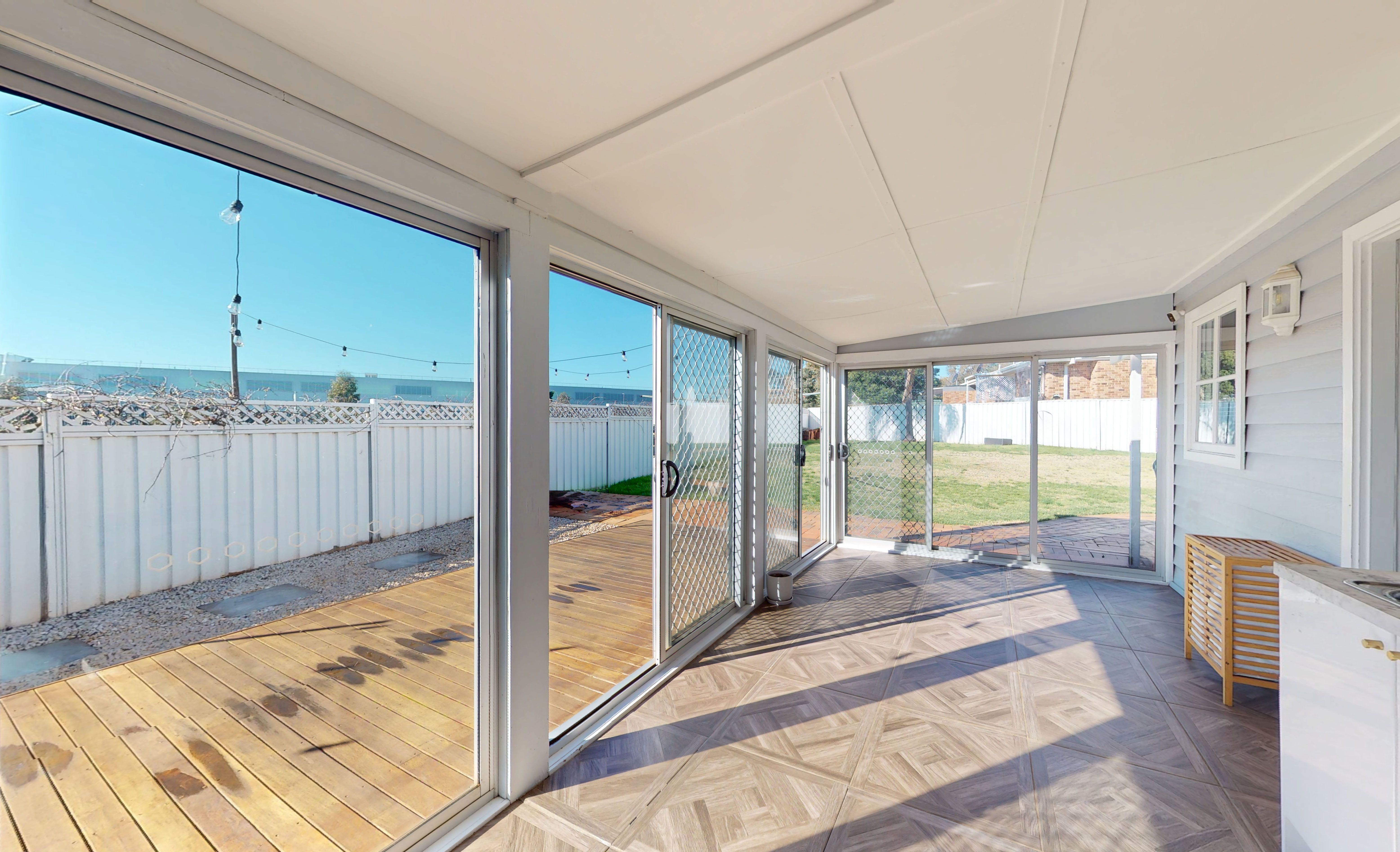14 Grevillea Close — photo 12 of 21