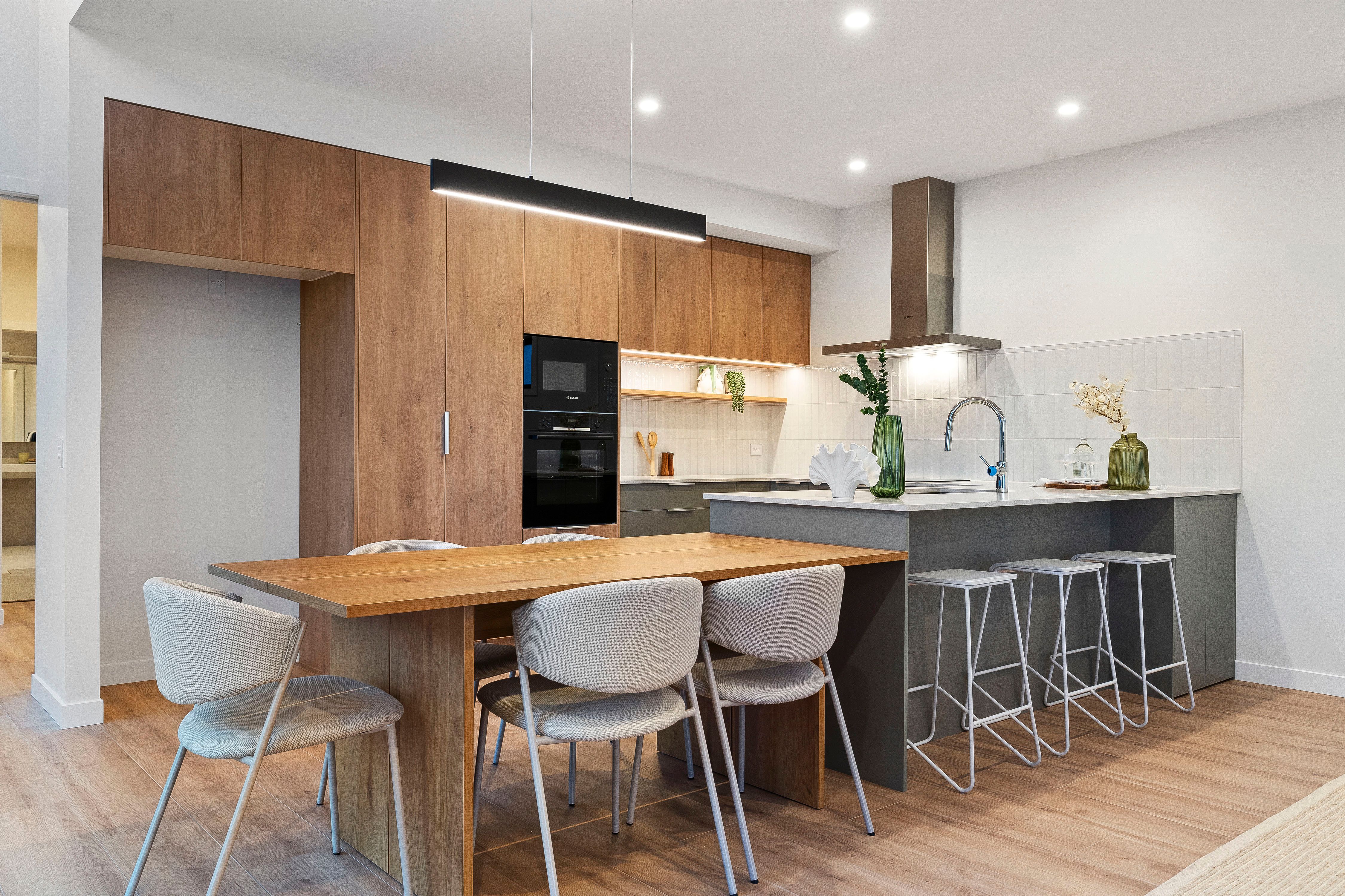 B/394 East Coast Road, Sunnynook, North Shore City