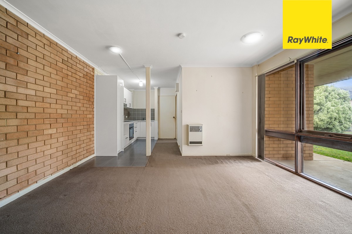 1/6 Corinna Street, Lyons, ACT 2606
