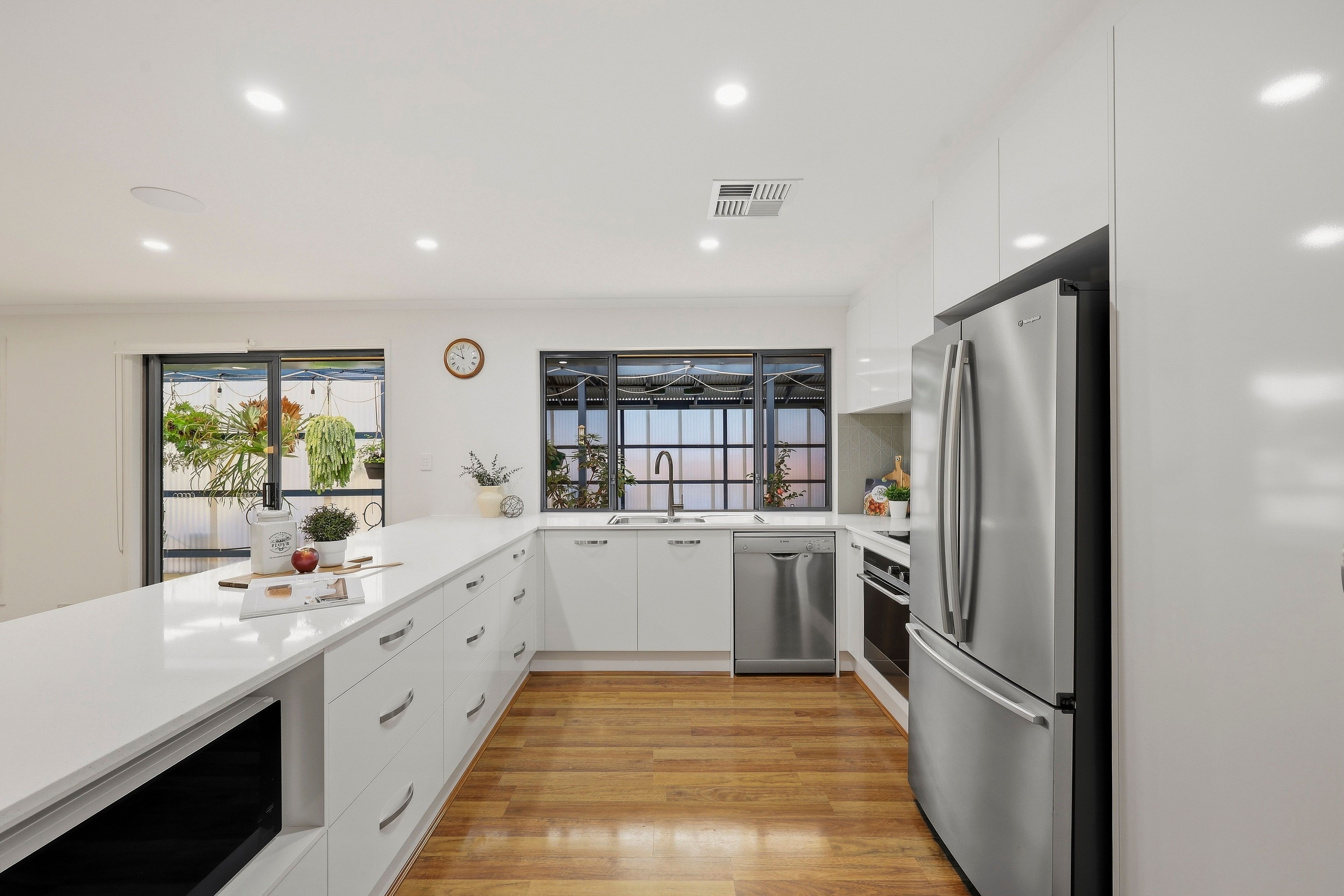 8 Innes Court — photo 10 of 26