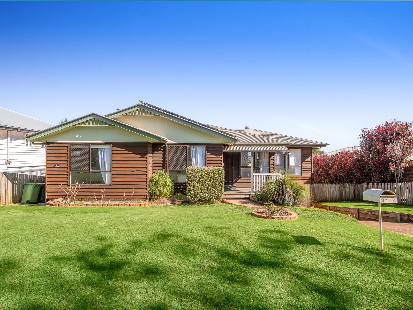 34 Barlow Street, Wilsonton, QLD 4350