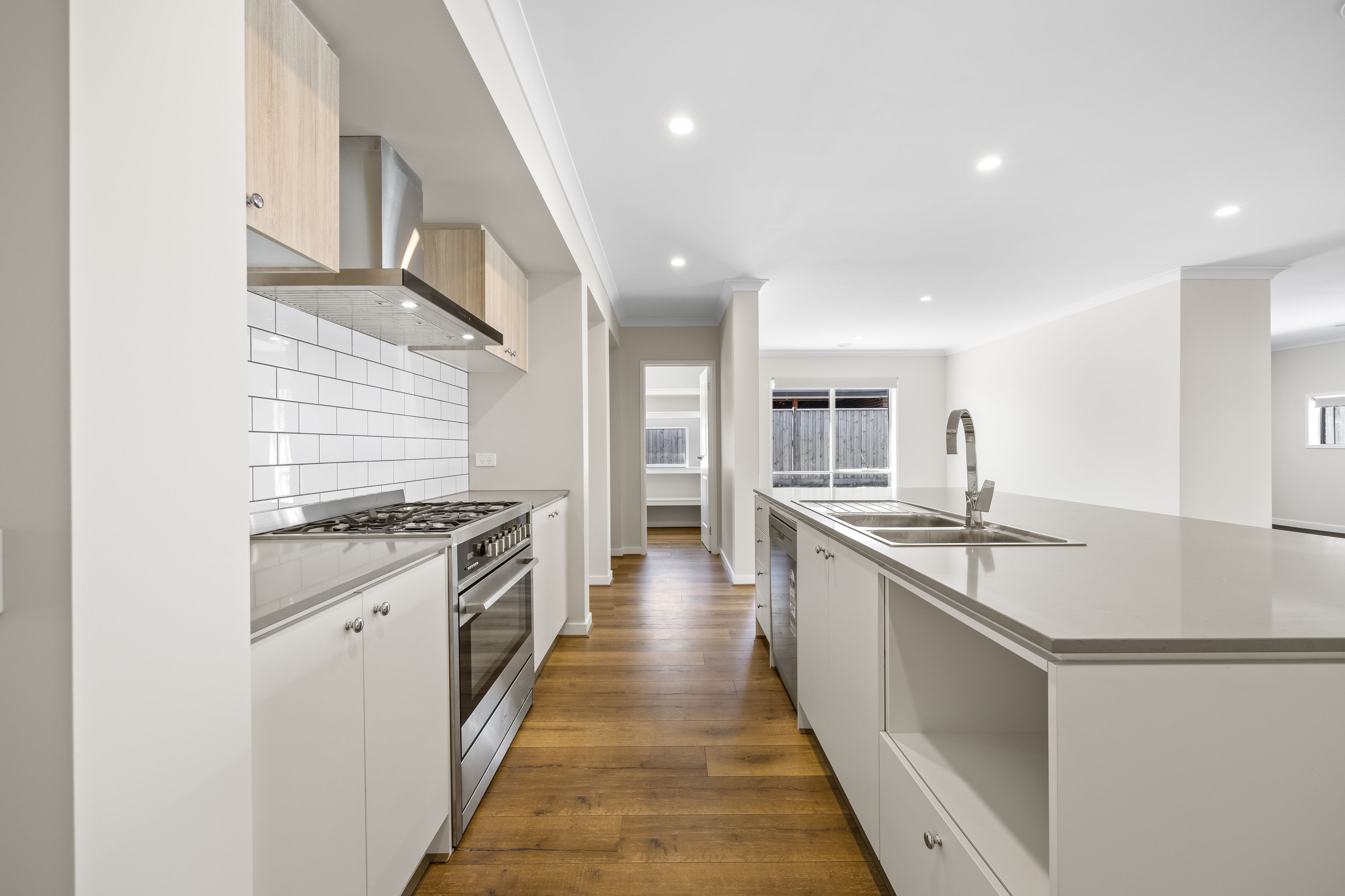 13 Sugarloaf Road, WINTER VALLEY, VIC 3358