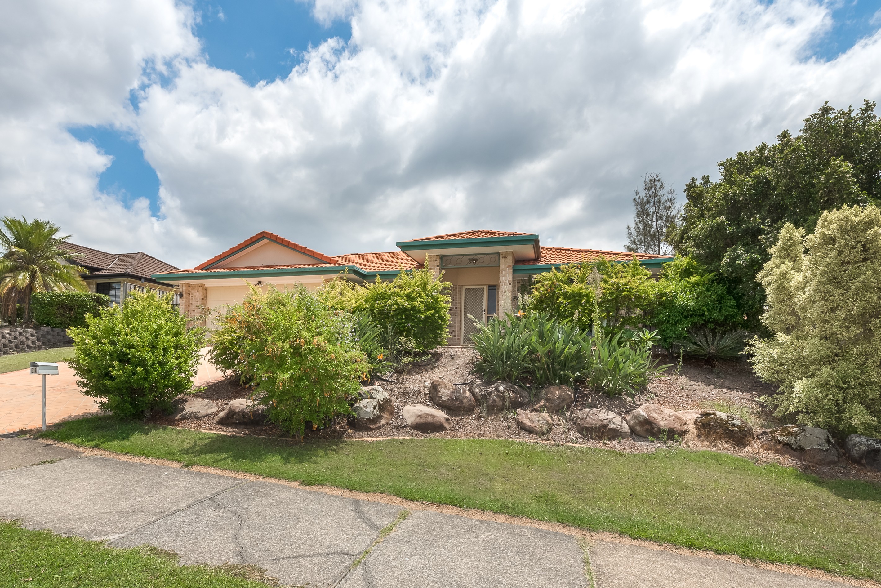 31 Santa Isobel Boulevarde, Pacific Pines, QLD 4211