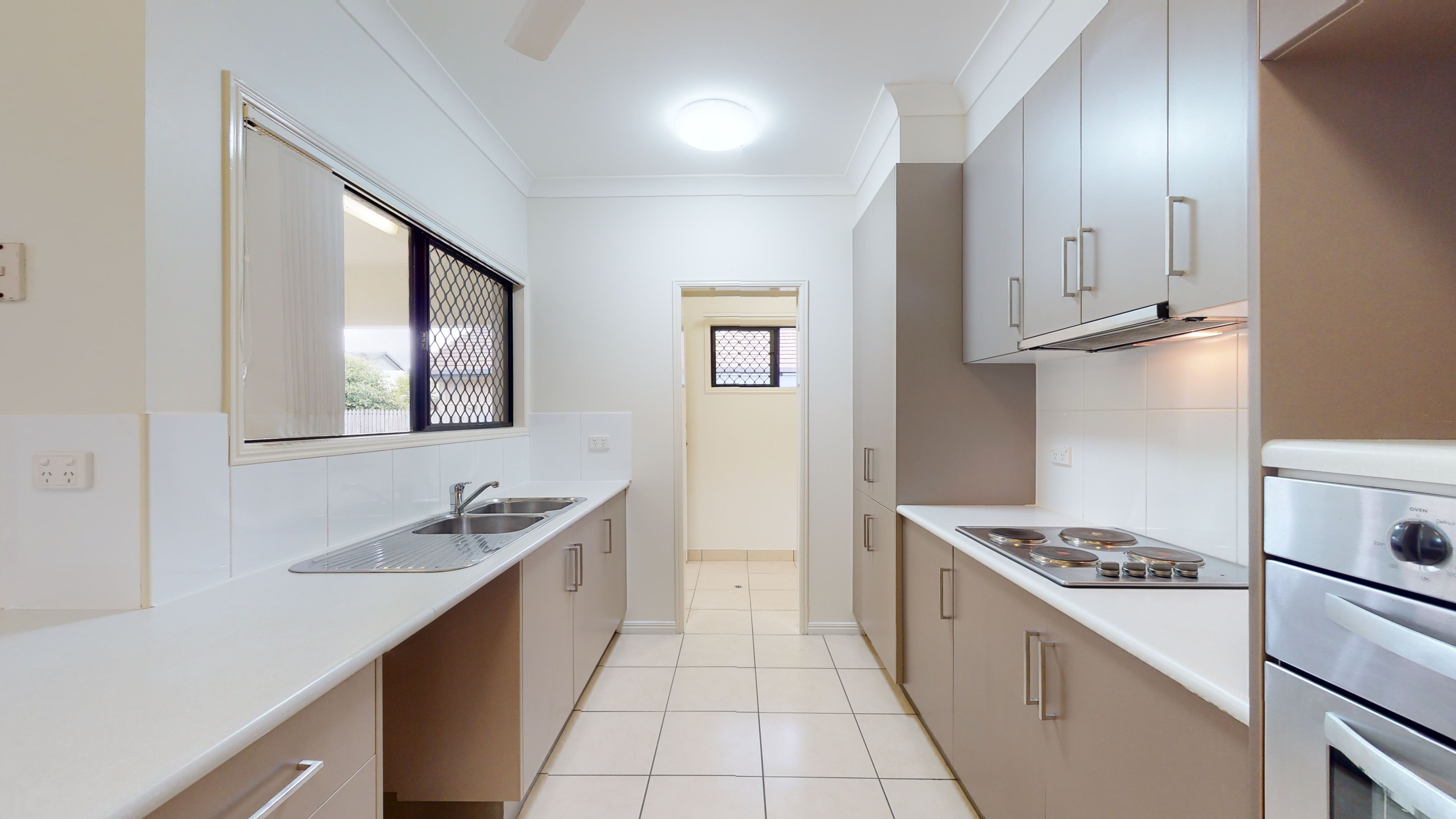 10 Beaconsfield Avenue, Kirwan, QLD 4817