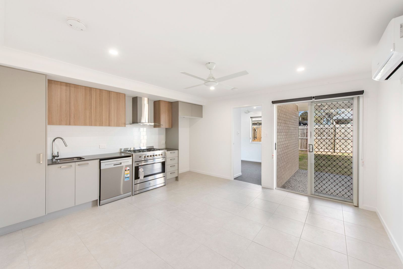 28B Redzel Court, Logan Reserve, QLD 4133
