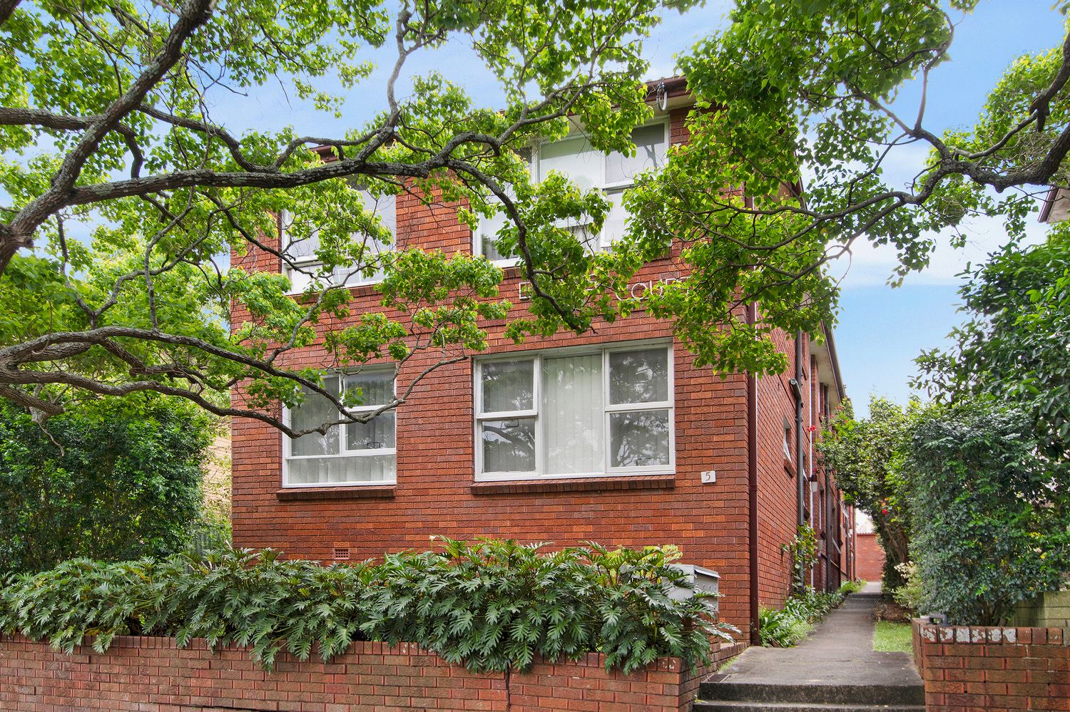 5/5 Bayley Street — photo 8 of 8