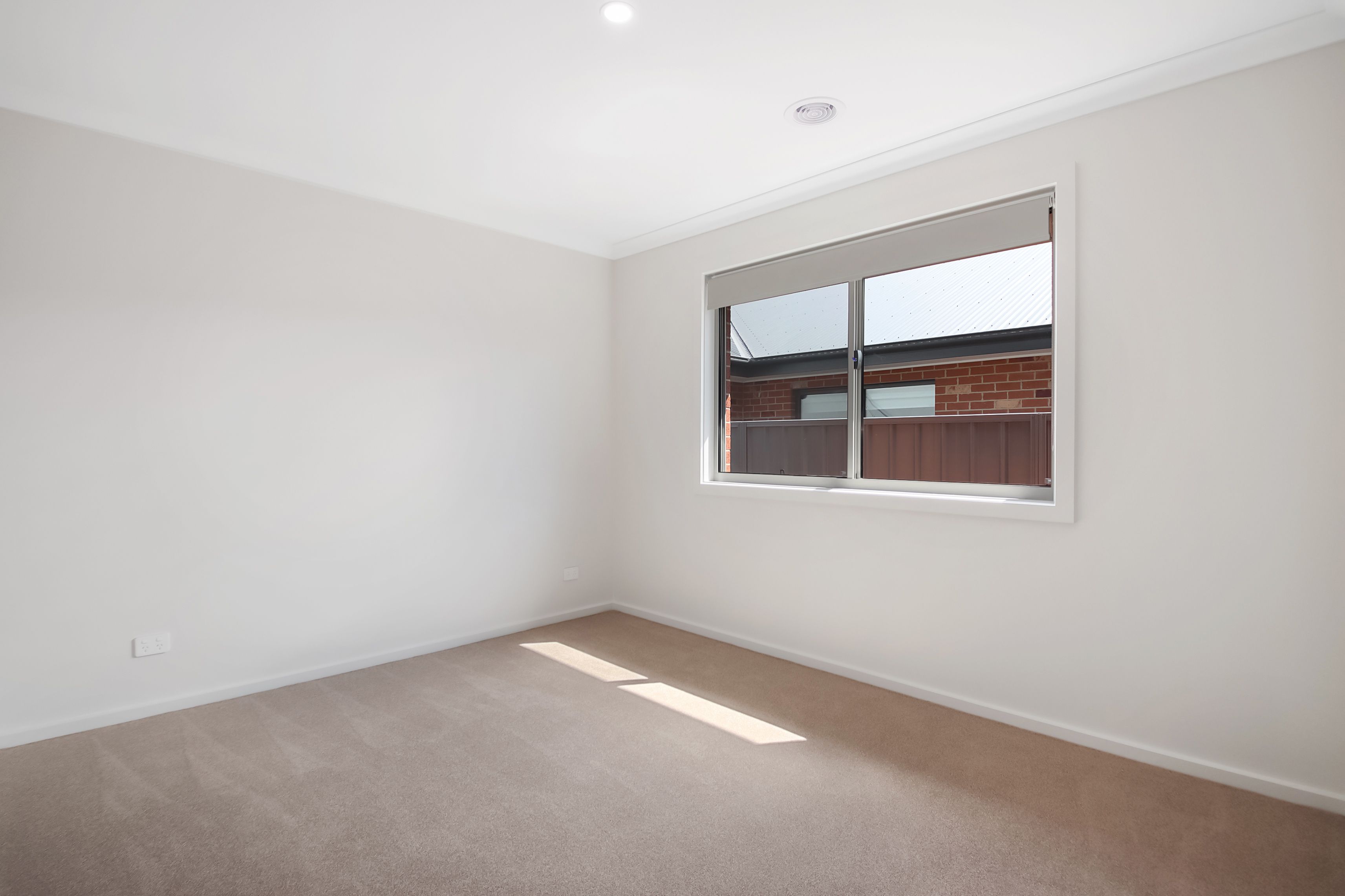 46 Canterbury Road — photo 6 of 9