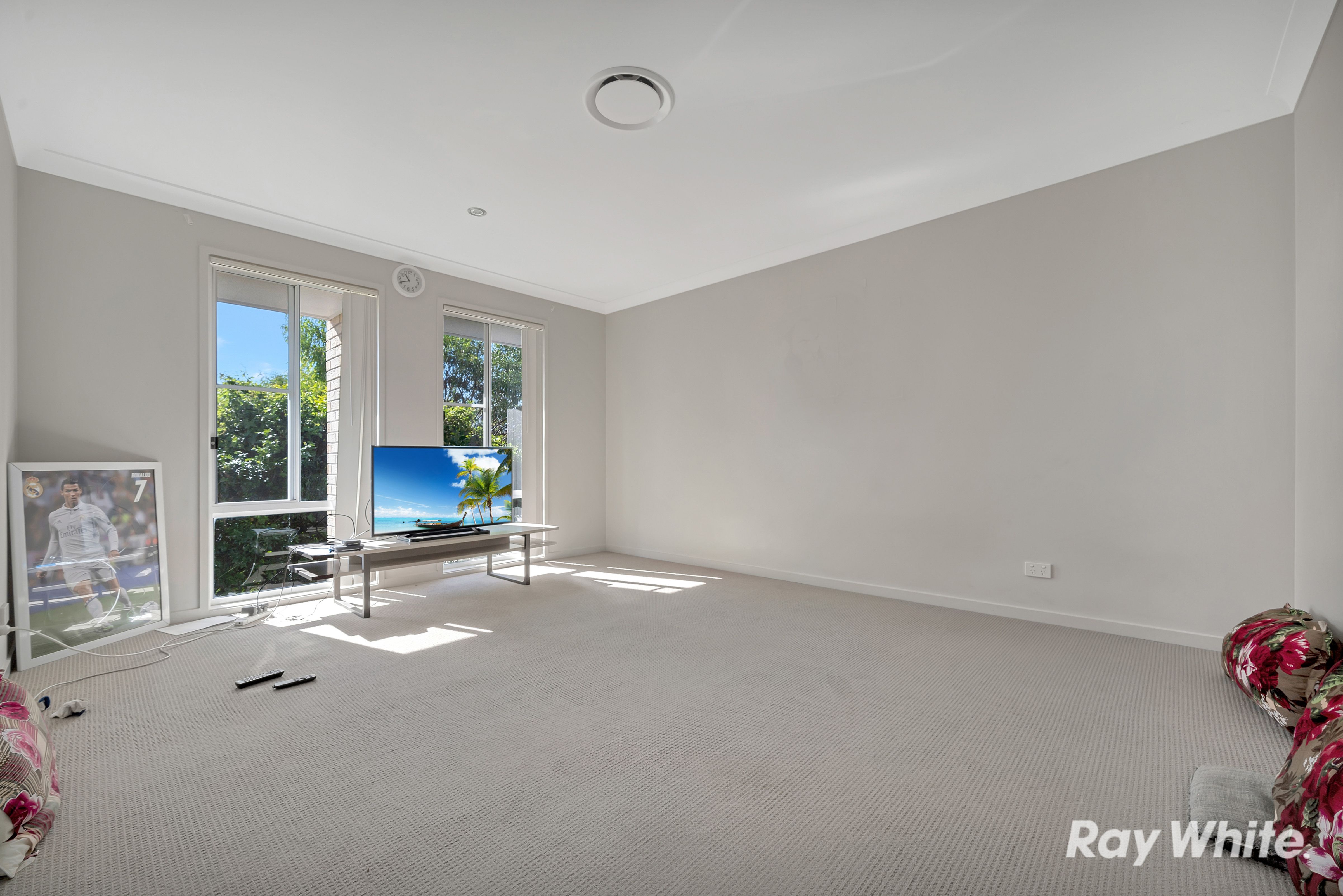 10 Oasis Court, Marsden, QLD 4132
