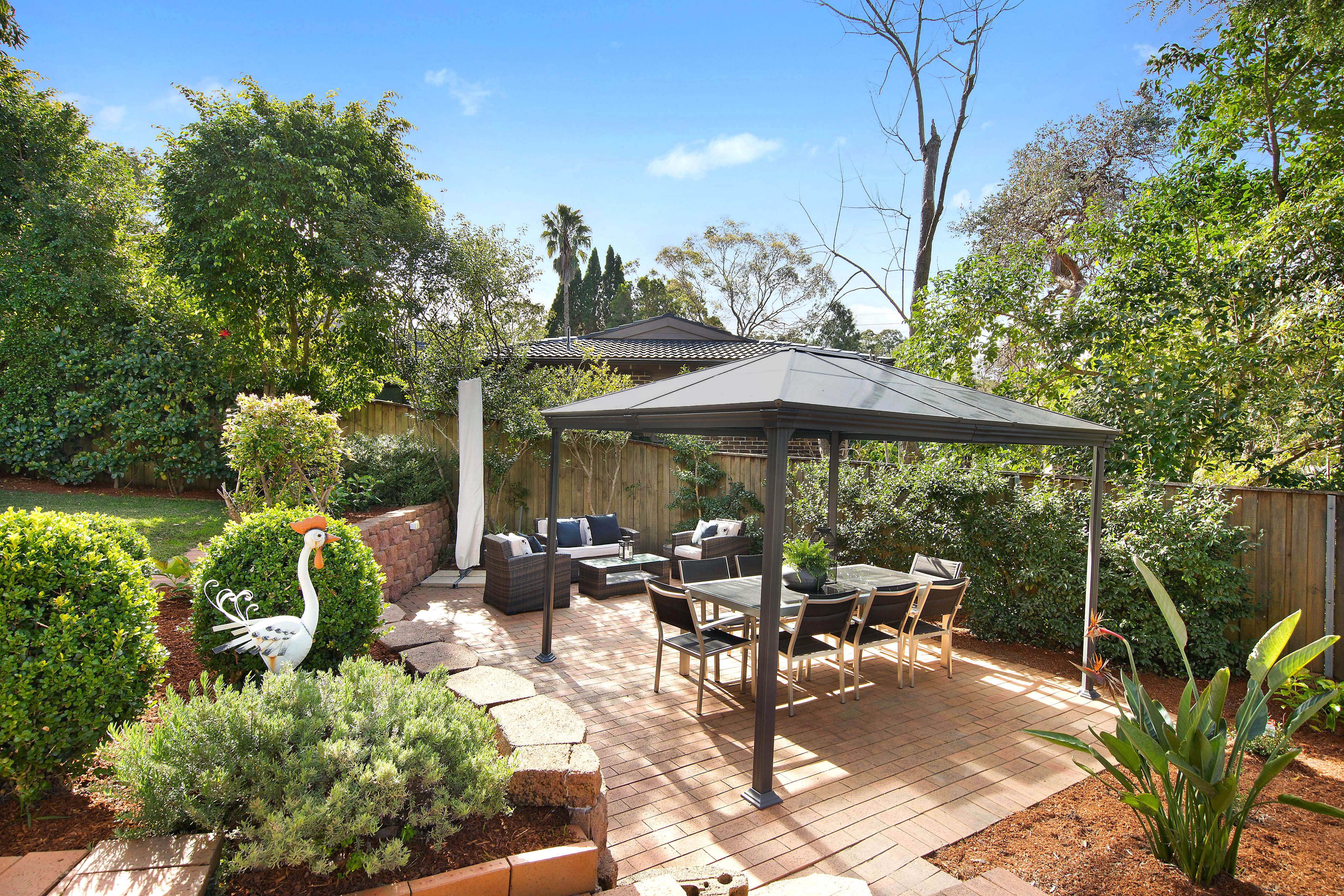8 Snowden Place, St Ives, NSW 2075